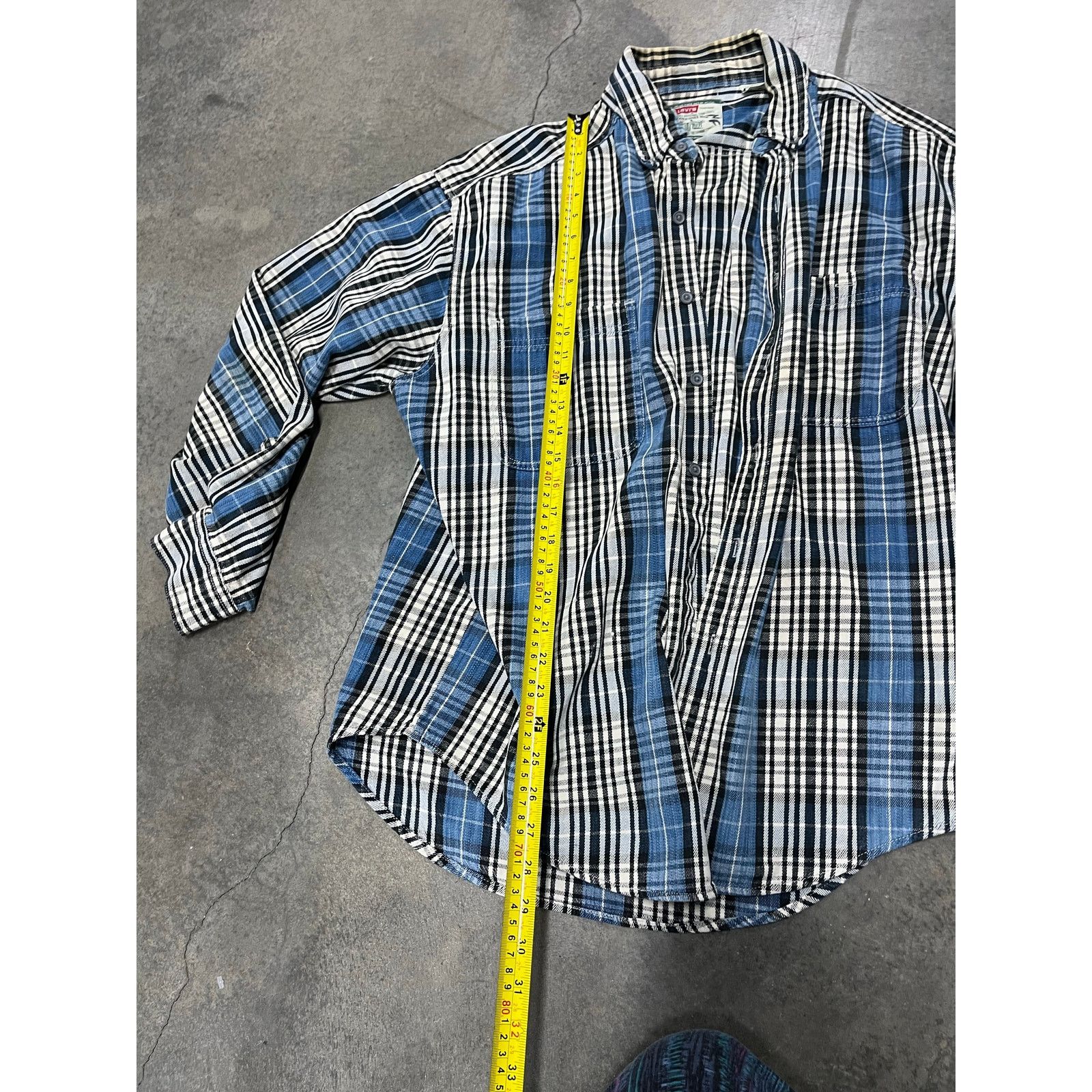 Levi's Vintage Levi's White Tab Long Sleeve Button Up Plaid Flannel Size US L / EU 52-54 / 3 - 7 Thumbnail