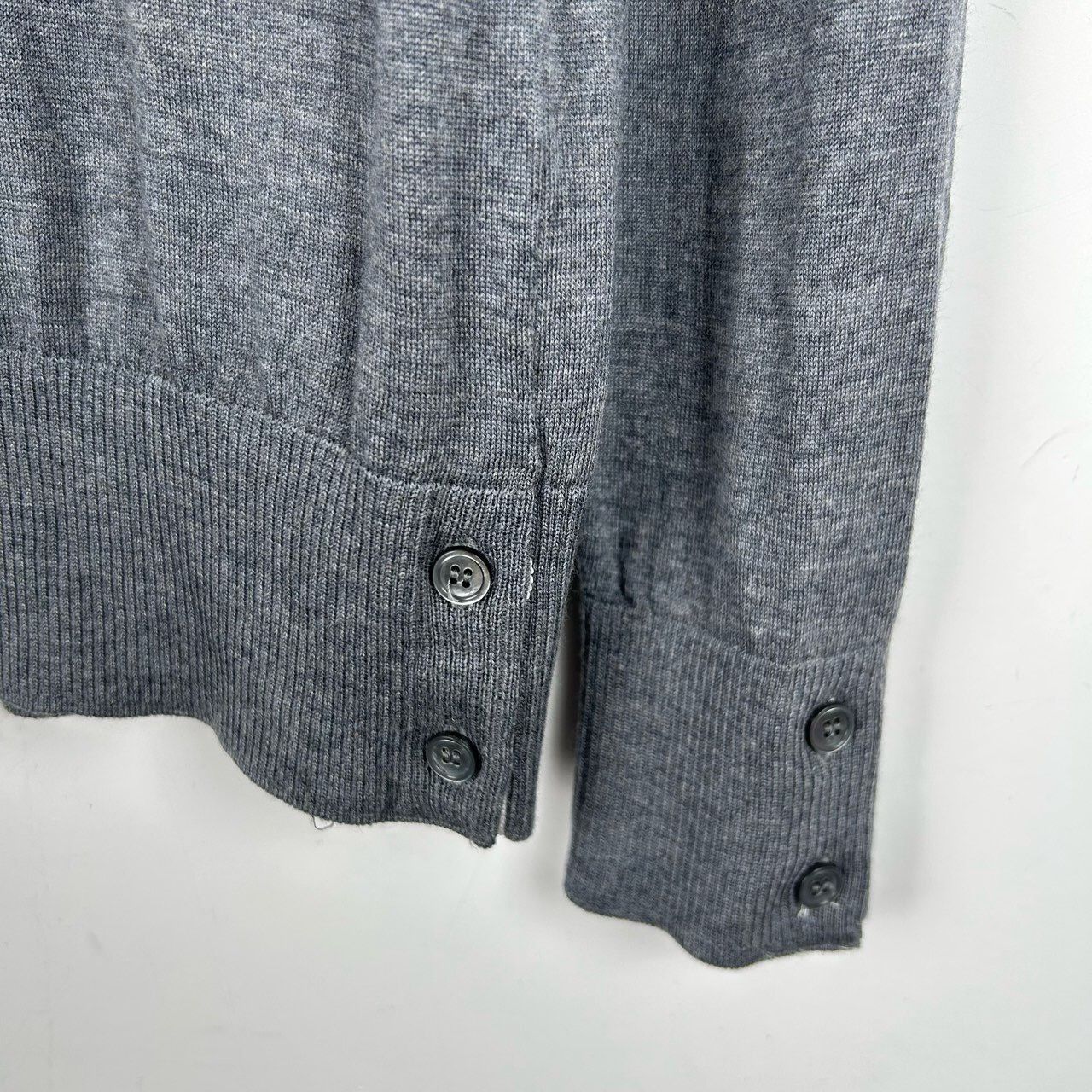 Thom Browne Thom Browne Classic Four-Stripe Grey Round Neck Wool Knitted Size US M / EU 48-50 / 2 - 4 Thumbnail