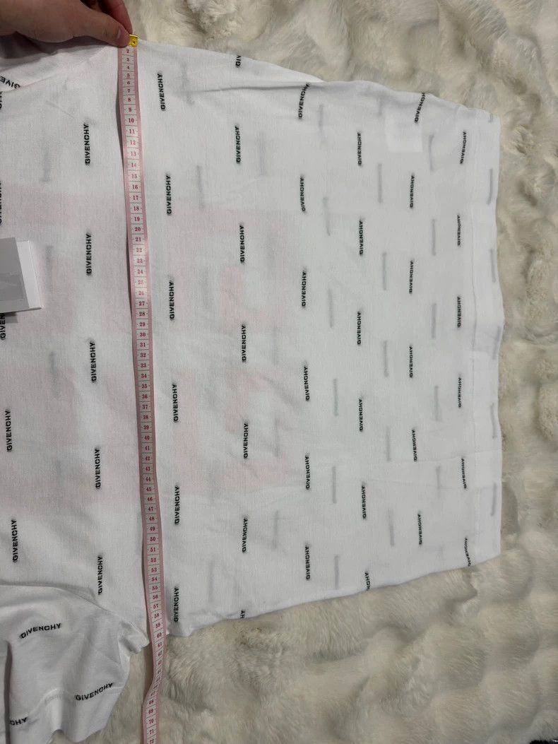 Givenchy GivenchyShort-sleeved T-shirt 2503-Nextarrow Size US L / EU 52-54 / 3 - 9 Thumbnail