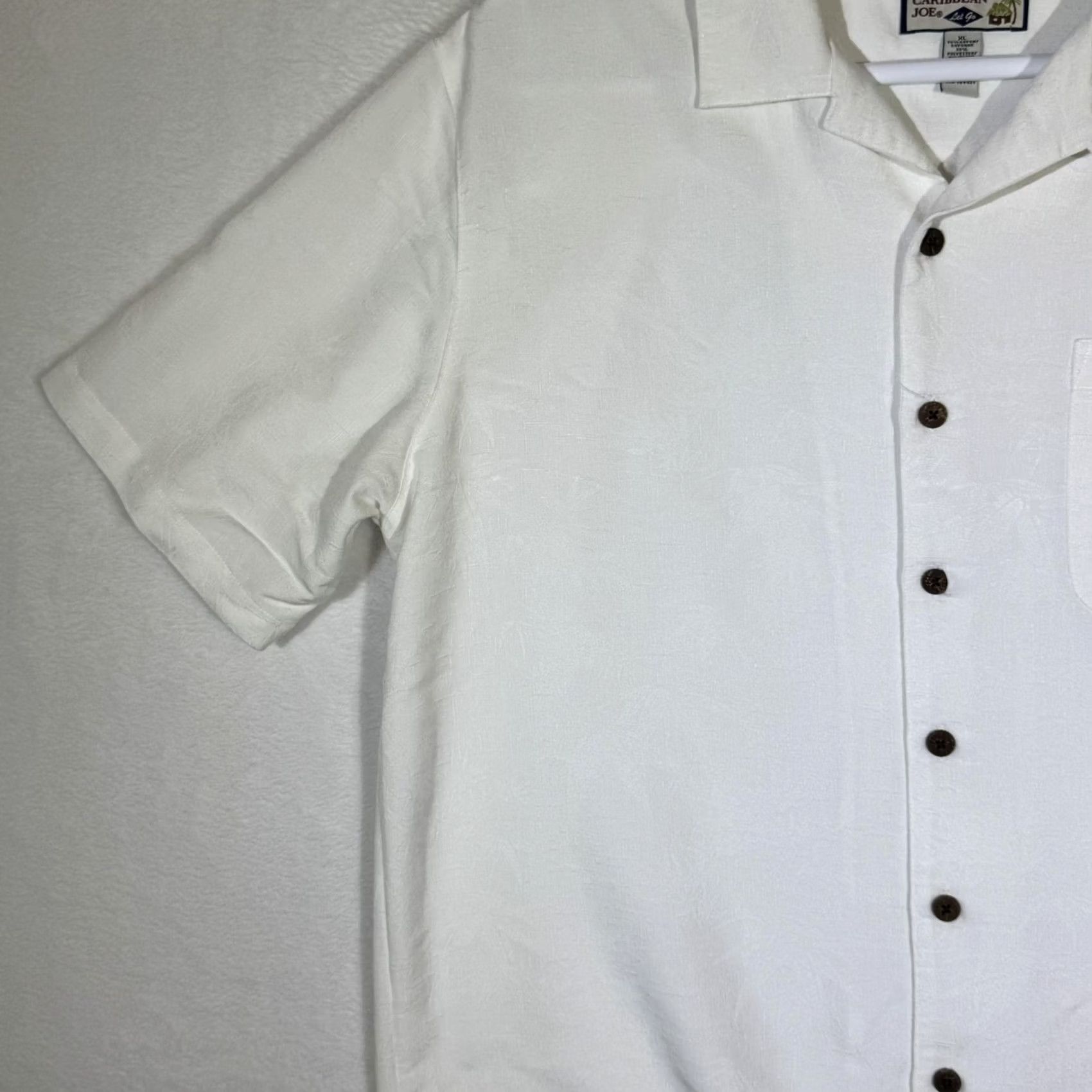 Vintage Caribbean Joe Shirt Mens XL White Camp Cuban Collar Button Front Pocket Jacquard Size US XL / EU 56 / 4 - 3 Thumbnail