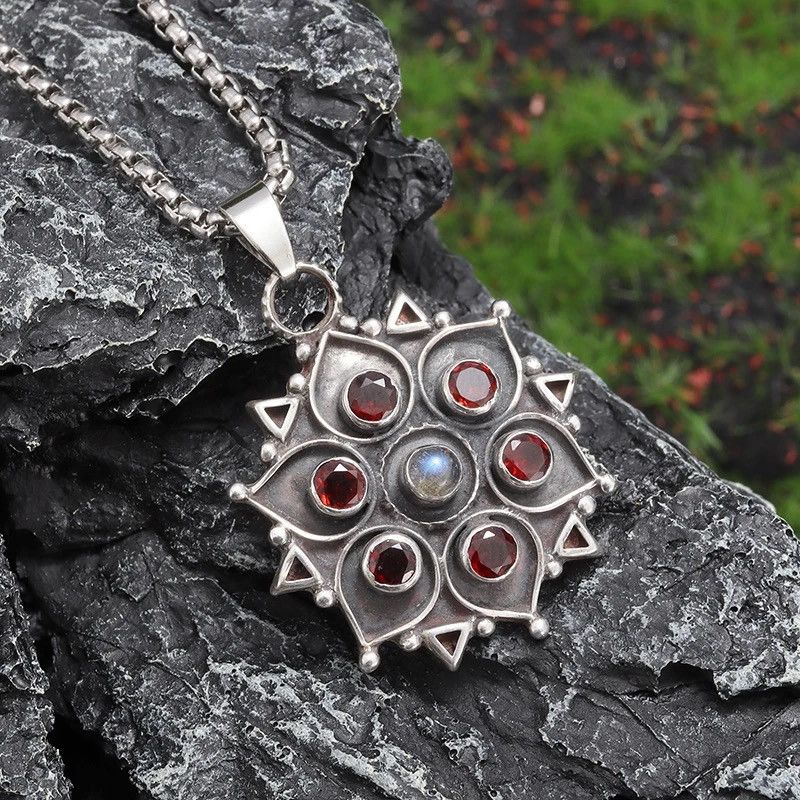Vintage Lotus Petal Shaped Gemstone Pendant Necklace Size ONE SIZE - 2 Thumbnail