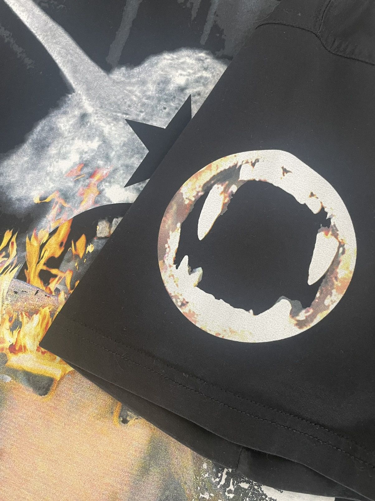 Givenchy Givenchy Voodoo T Shirt Size US M / EU 48-50 / 2 - 3 Thumbnail