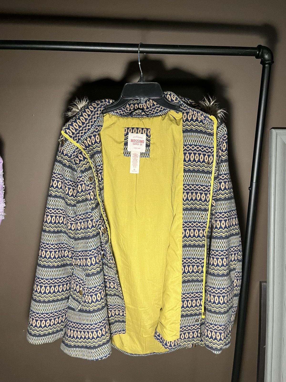 Mossimo Mossimo Vintage Wool Jacket with Fur Hood Size XL / US 12-14 / IT 48-50 - 1 Thumbnail
