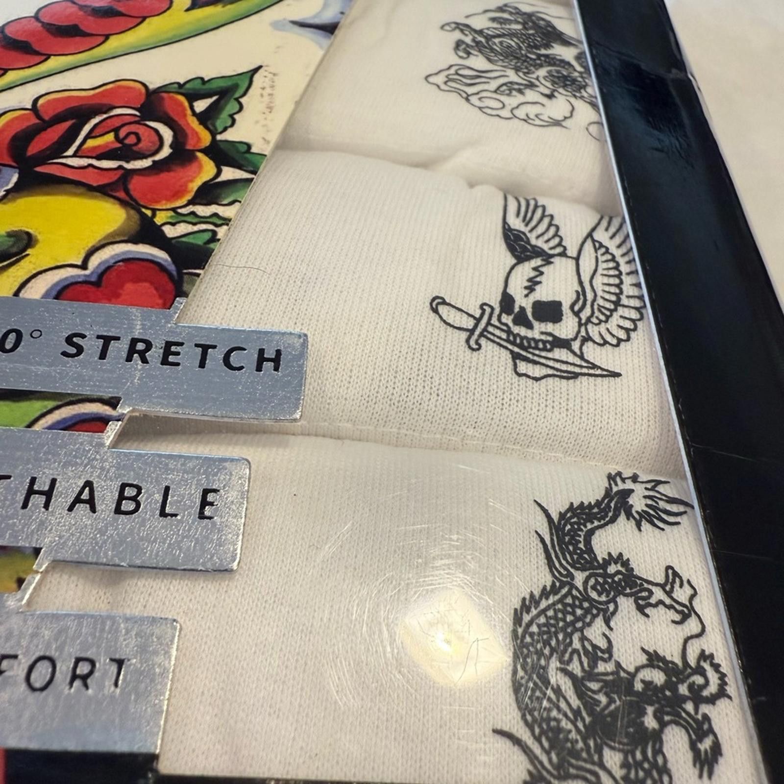 Ed Hardy ED Hardy Crew Neck tees white color pack of four SZ medium Size US M / EU 48-50 / 2 - 7 Thumbnail