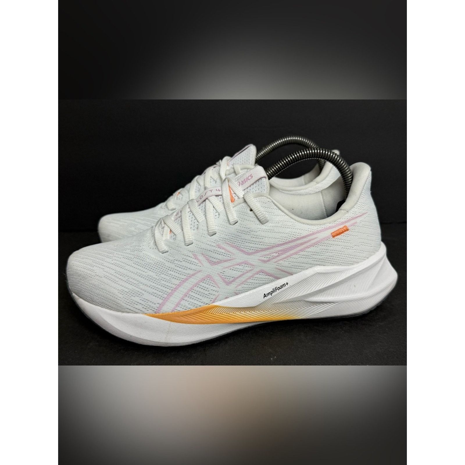 Asics Asics Versablast 4 Women's Running Shoes White/Light Ube Size US 9 / IT 39 - 1 Thumbnail