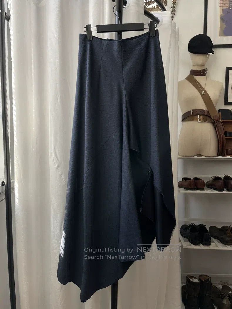 Comme des Garcons Comme Des Garcons size M Asymmetrical Cut Casual Skirt M S Size 24" / US 00 / IT 34 - 2 Thumbnail