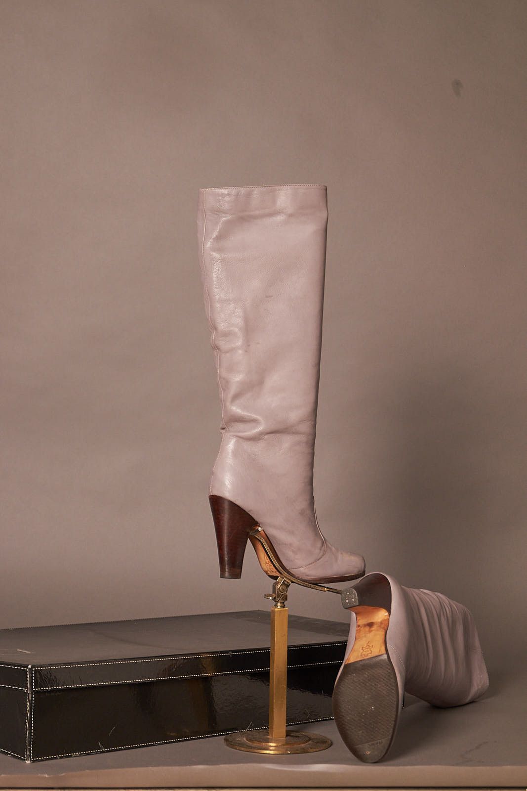 Dolce Vita Dolce Vita Knee High Gray Heeled Boots Size US 7 / IT 37 - 5 Thumbnail
