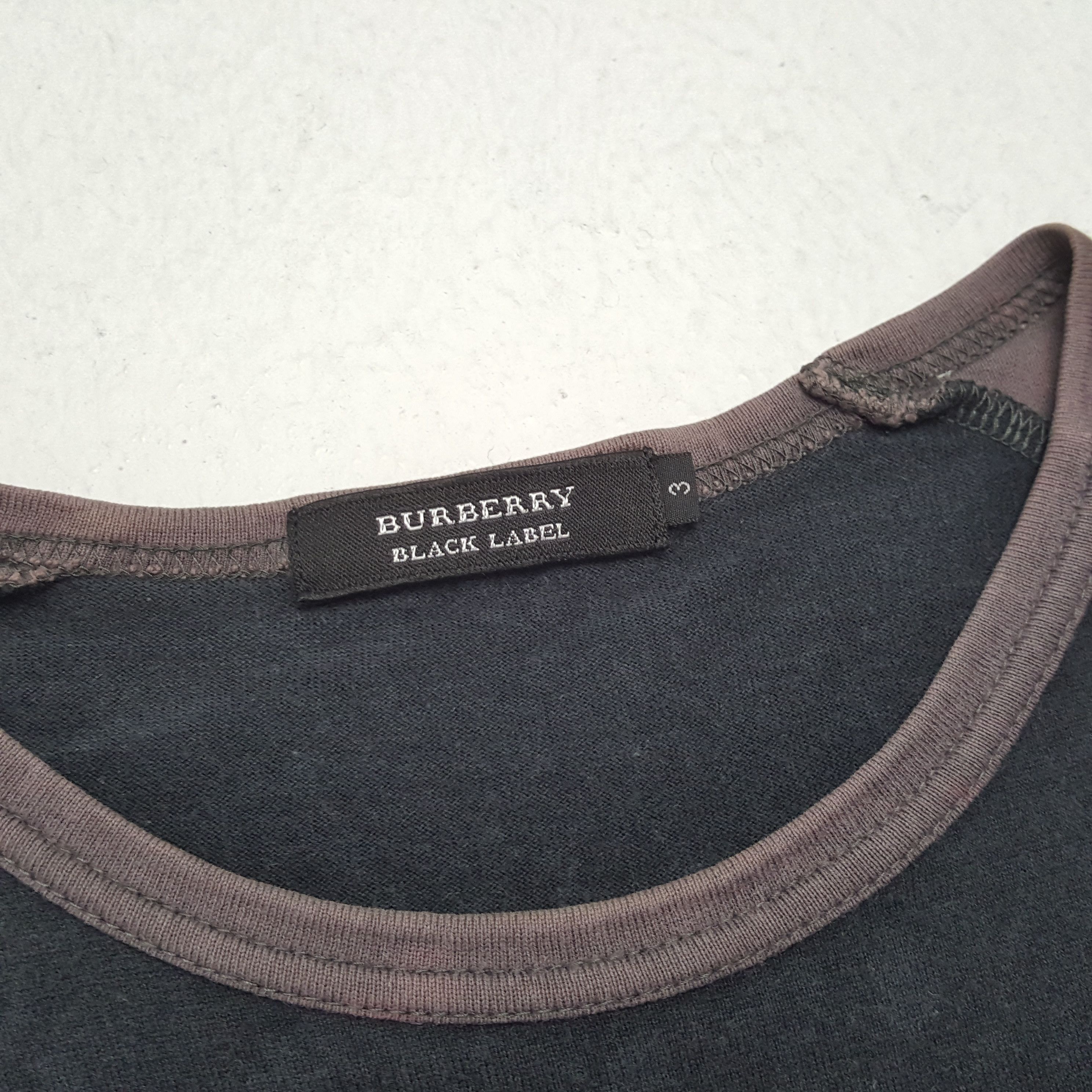 Burberry × Vintage Burberry Black Label 2007 Ocean Life Rare Design Tshirt Size US M / EU 48-50 / 2 - 5 Thumbnail