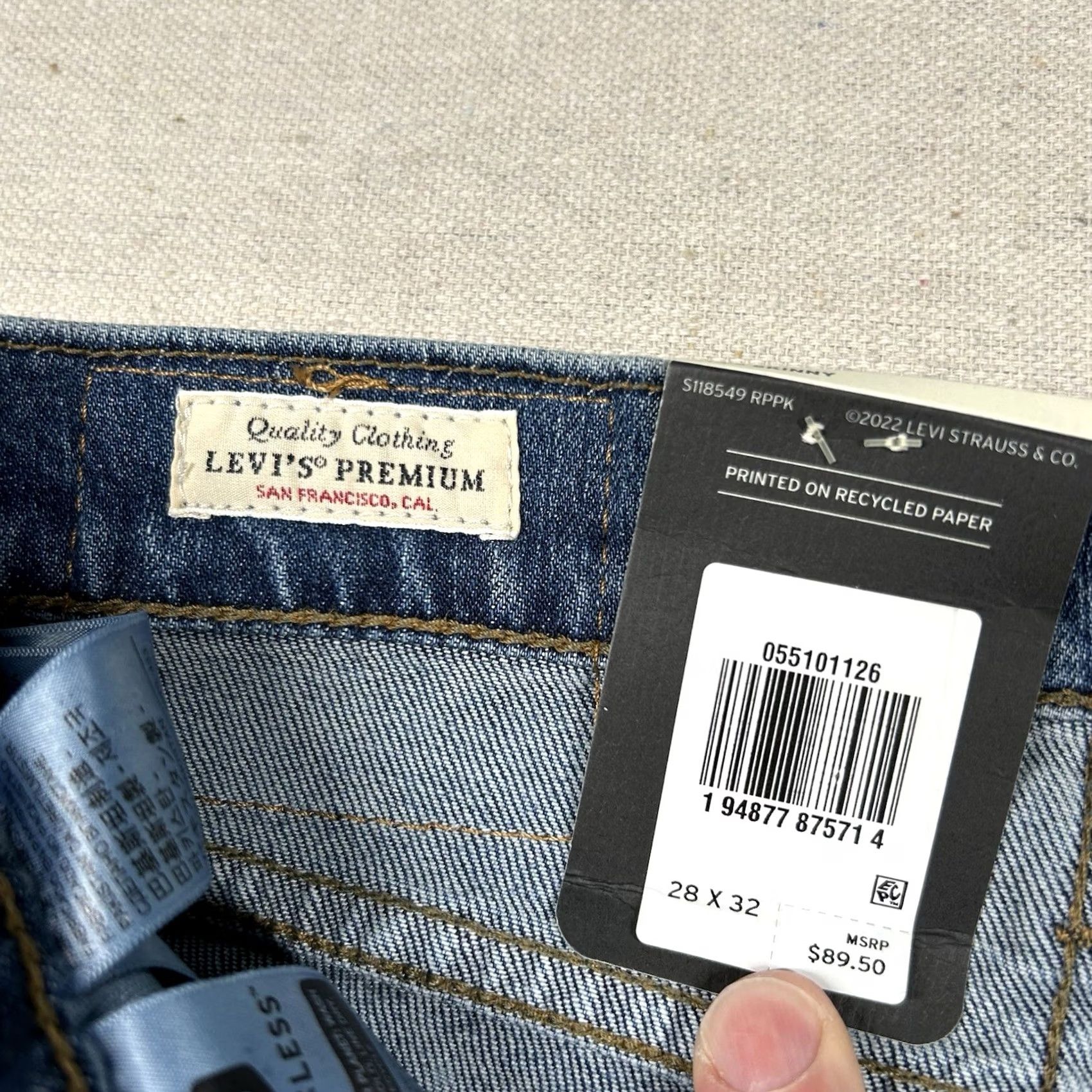 Levi's Levi's 510 Skinny Jeans Mens 28x32 Denim Blue Mid Wash Classic 510 Levi's Jeans Regular Mens Blue Denim Cotton Blend Size US 28 / EU 44 - 5 Thumbnail