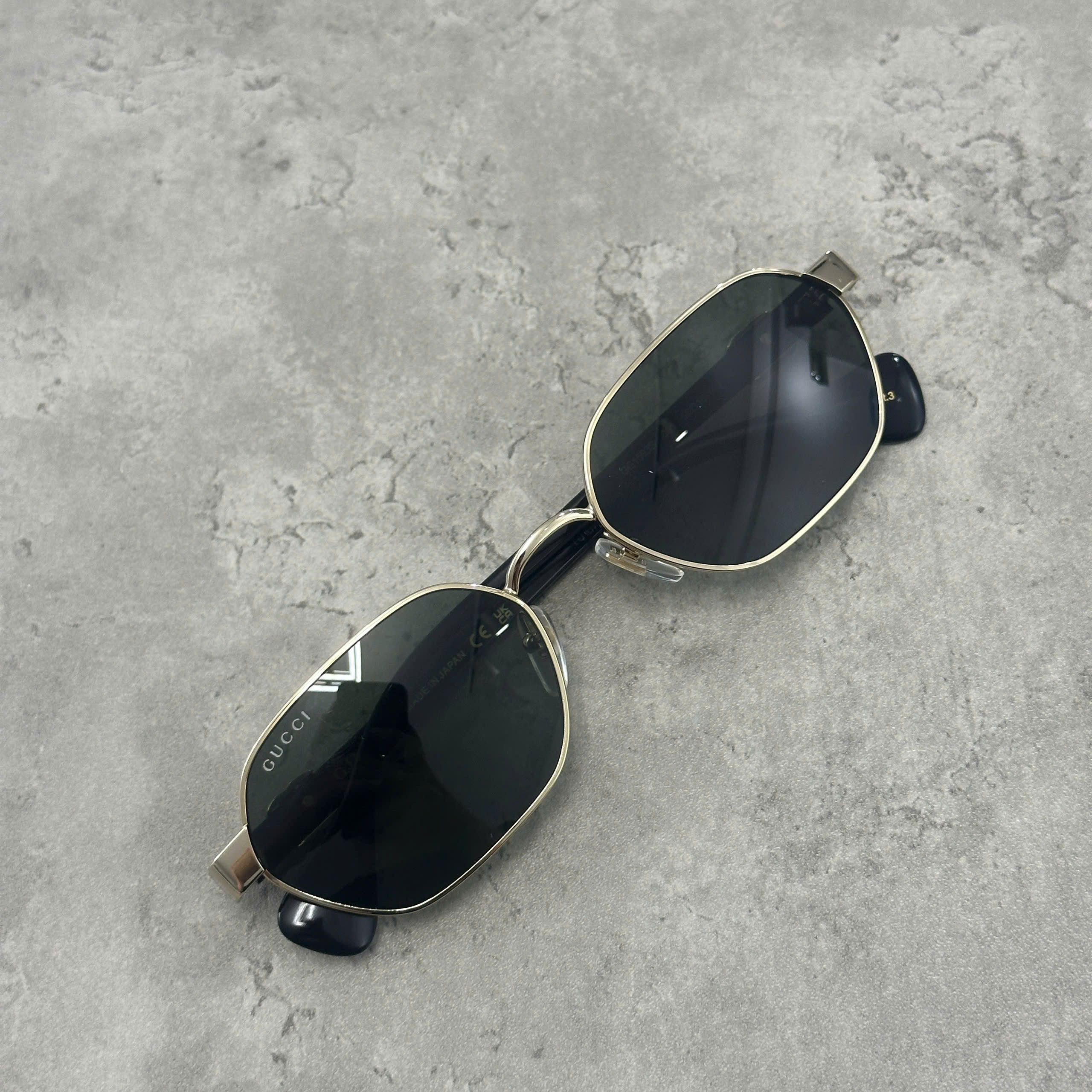 Gucci GUCCI GG1593S 001 Sunglasses Size ONE SIZE - 3 Thumbnail