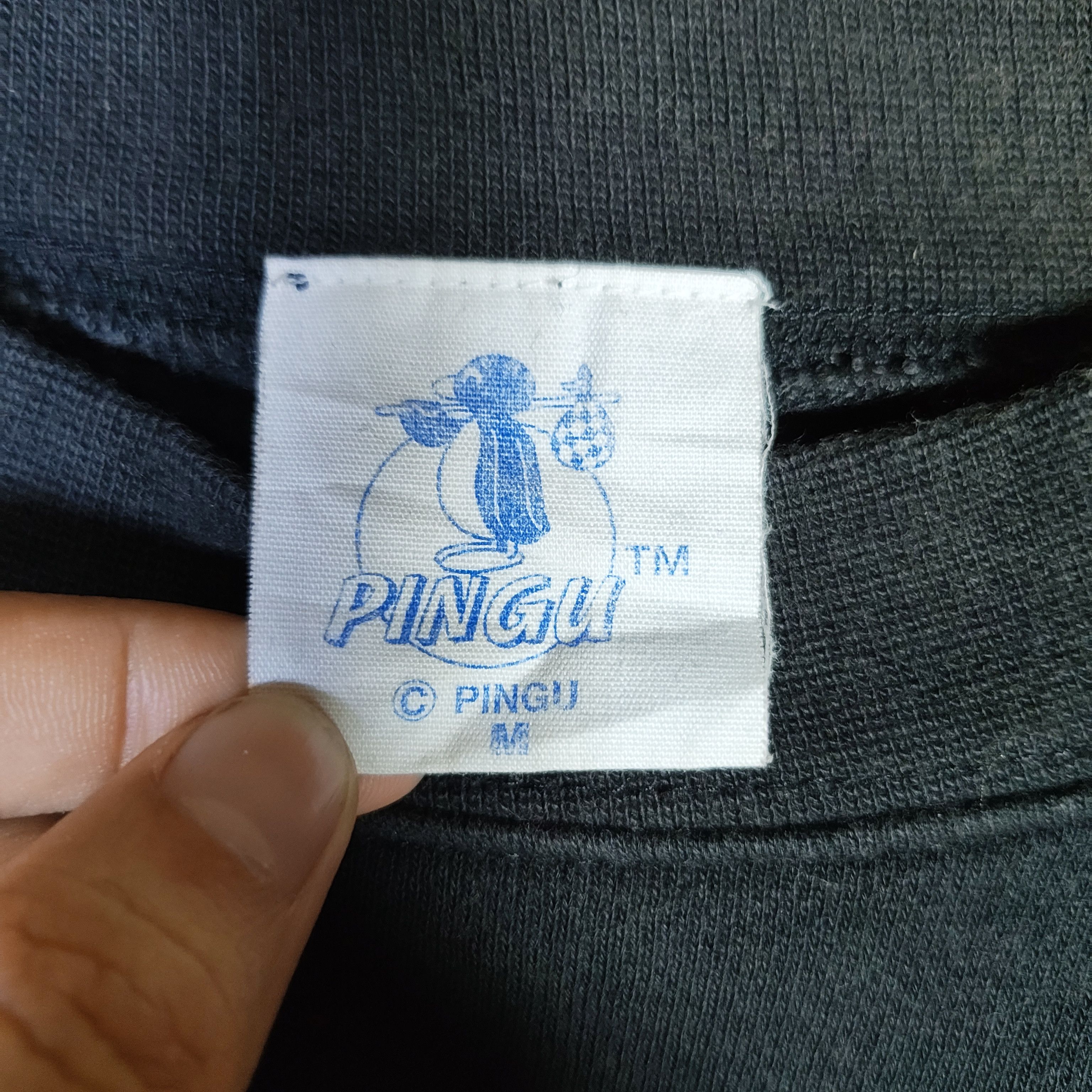 Vintage Vintage Y2K PINGU Kissing Sweatshirt Size M / US 6-8 / IT 42-44 - 4 Thumbnail