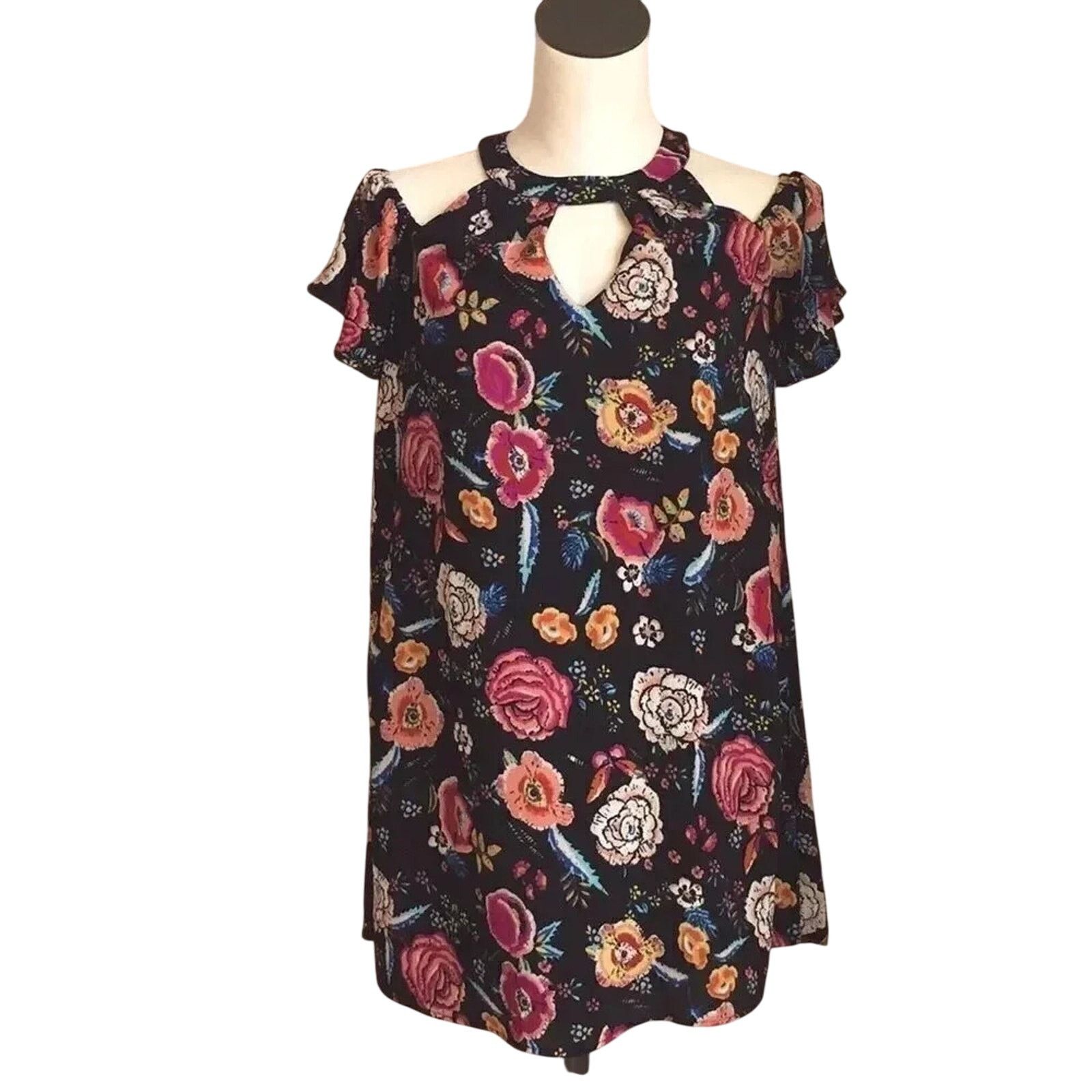 Other Lily Rose-Floral swing dress cut out shoulders Size Small Size S / US 4 / IT 40 - 1 Thumbnail