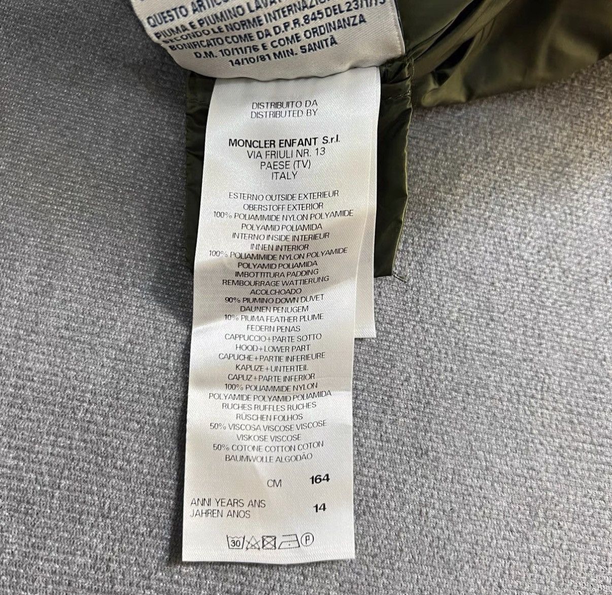 Moncler Moncler Army Green Paneled Logo Sleeve Patch Down Jacket Size US S / EU 44-46 / 1 - 6 Thumbnail