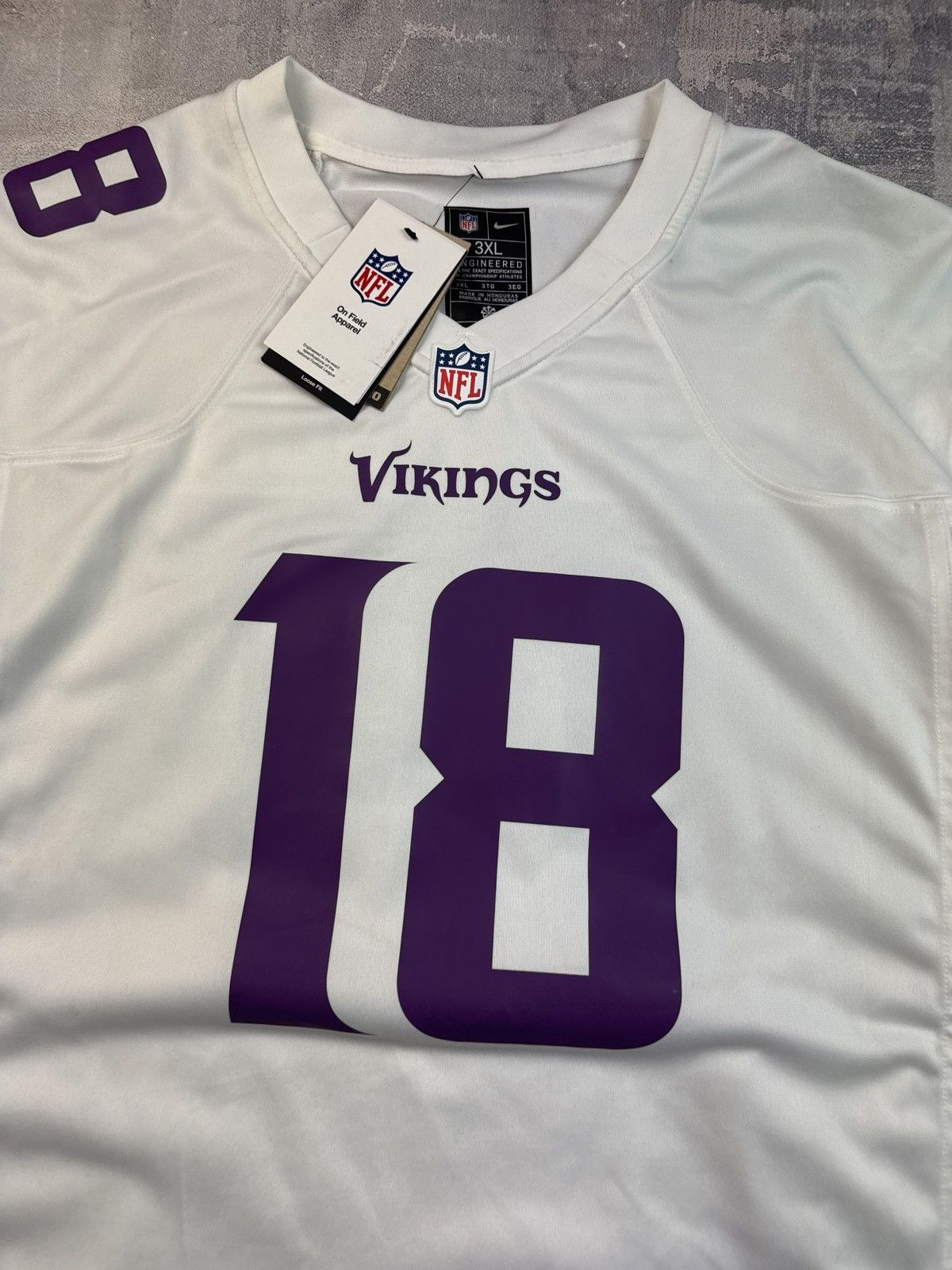 Nike Nike Minnesota Vikings Justin Jefferson #18 NFL Size US XXL / EU 58 / 5 - 2 Thumbnail