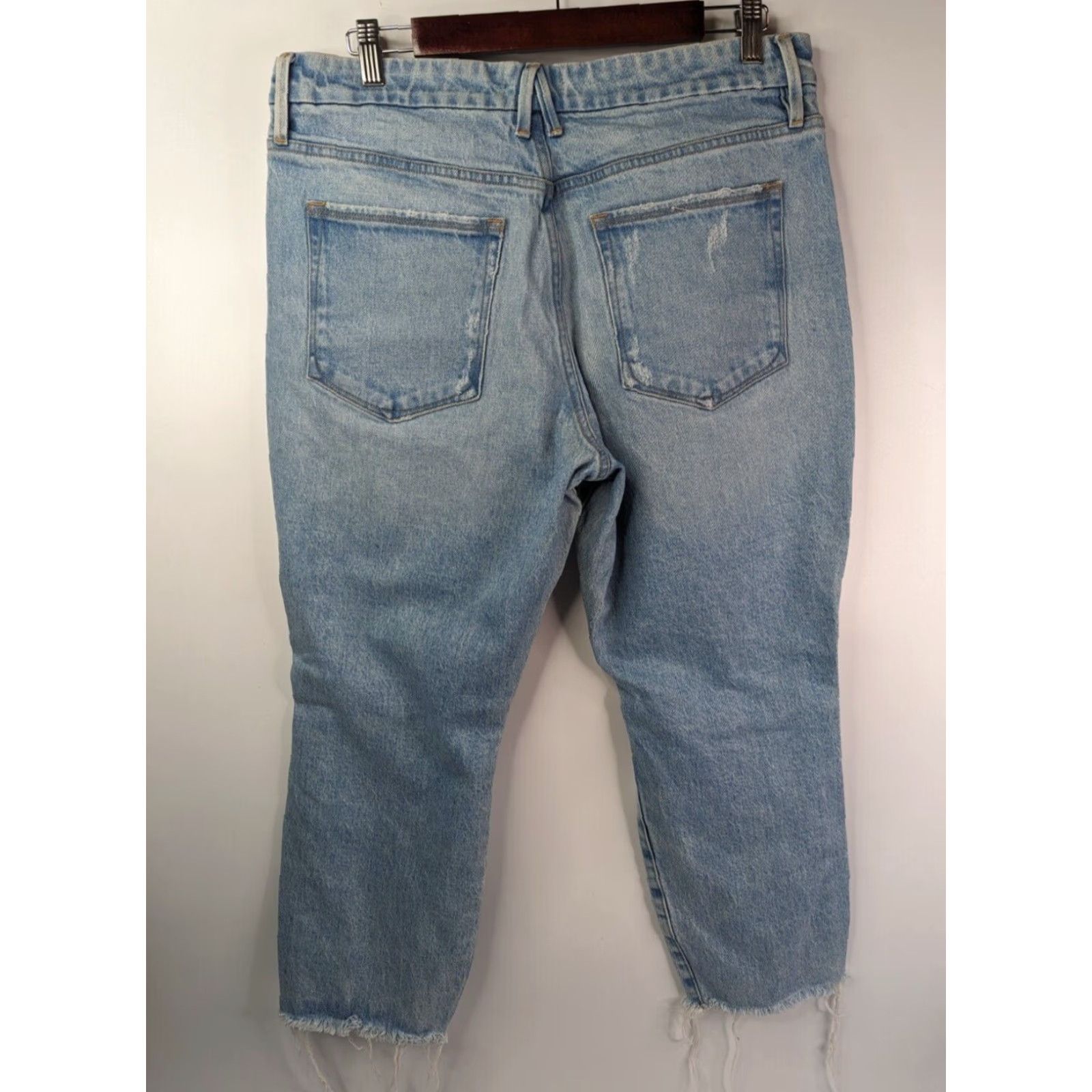 Good American GOOD AMERICAN Jeans Distressed 14/32 Blue 5-Pocket Design Zip Regular Plus Size Women Skinny Cap 637 Raw Hem Size 36" / US 14 / IT 50 - 5 Thumbnail
