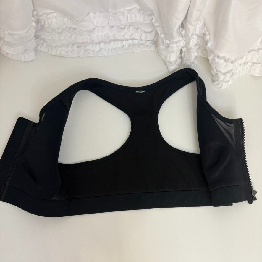 Fabletics Fabletics XS Black Sports Bra Front Zipper & Racerback Size ONE SIZE - 7 Thumbnail