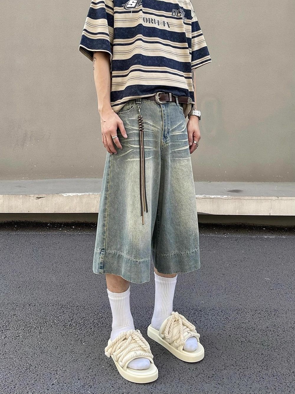 Vintage Jorts Distressed Jeans