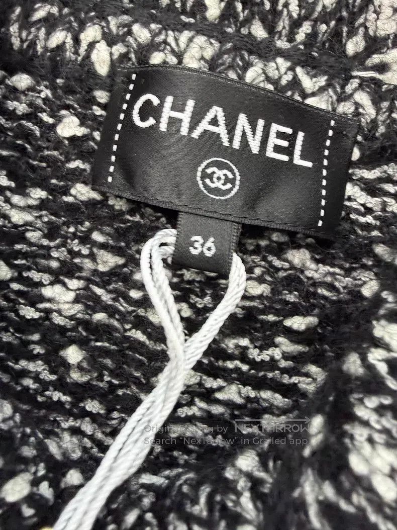 Chanel Chanel Doll collar black and white blended knitted short c Size XS / US 0-2 / IT 36-38 - 4 Thumbnail