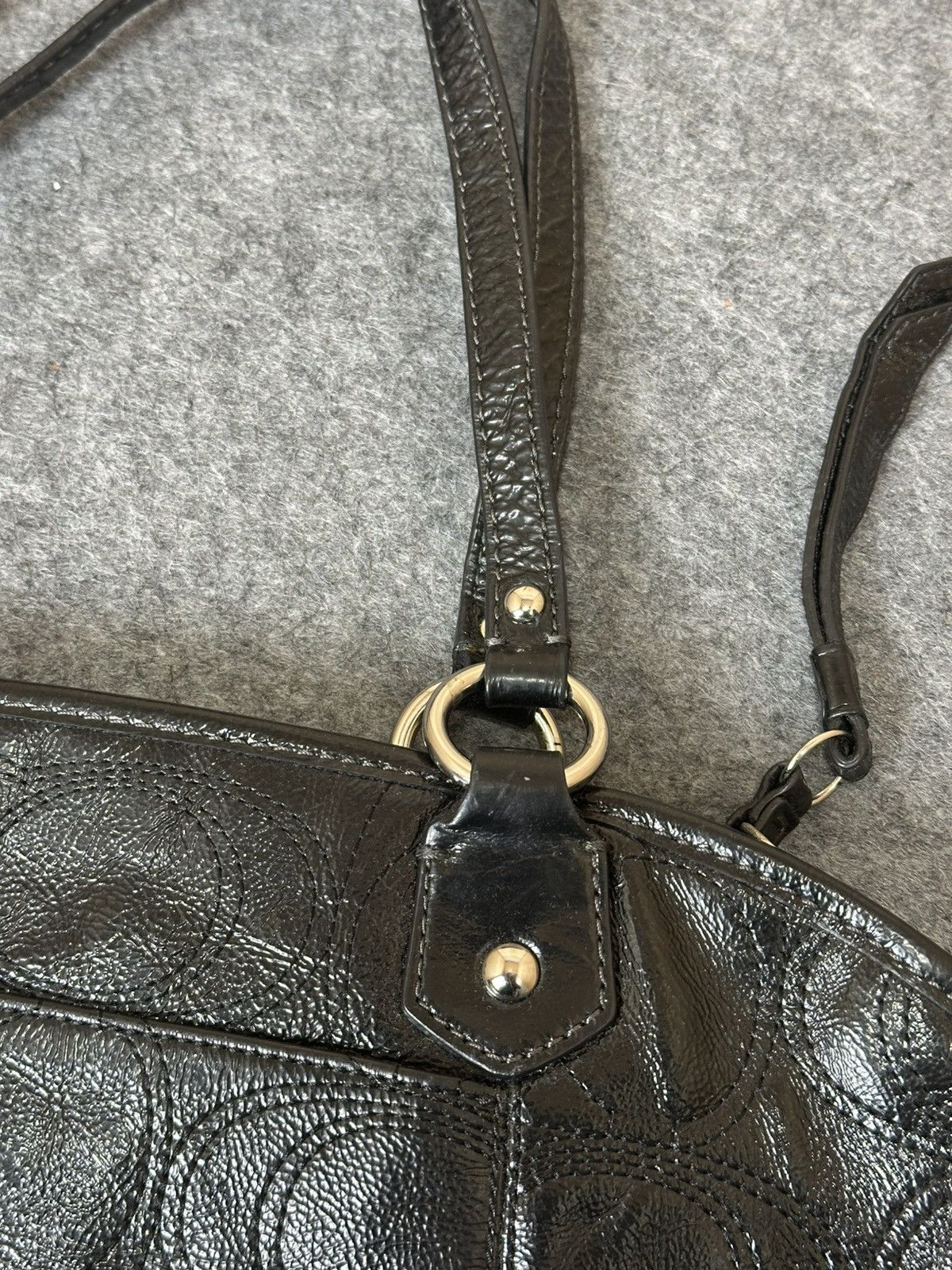 Coach Coach patent leather stitched 2WAY shoulder bag. Size ONE SIZE - 10 Thumbnail