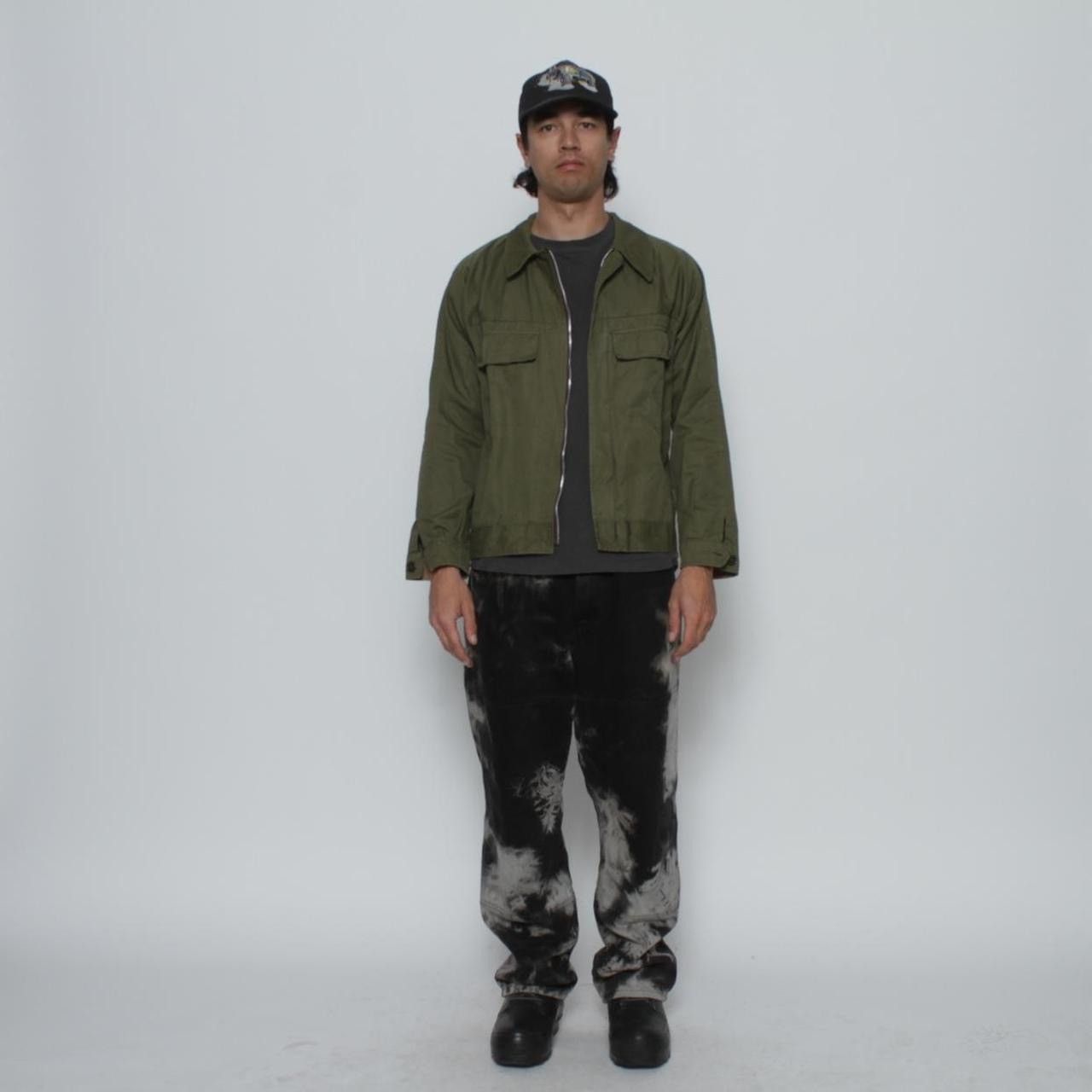 Vintage GREEN LIGHTWEIGHT BOXY MILITARY WORKWEAR JACKET Size US M / EU 48-50 / 2 - 3 Thumbnail