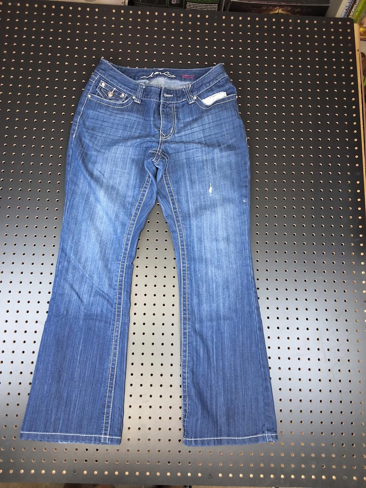 Other Stylish Women's Flare Jeans - Classic Blue Denim Size 30" / US 8 / IT 44 - 1 Thumbnail