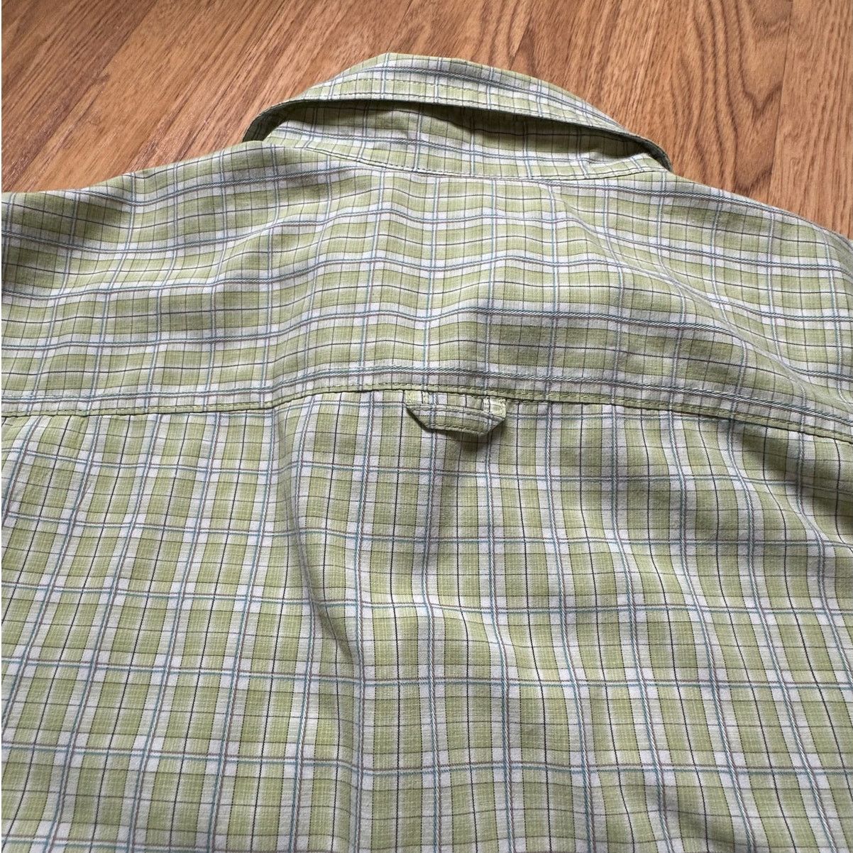 Columbia Mens M Vintage Columbia Sportswear Omni-Shade Plaid Shirt Size US M / EU 48-50 / 2 - 9 Thumbnail