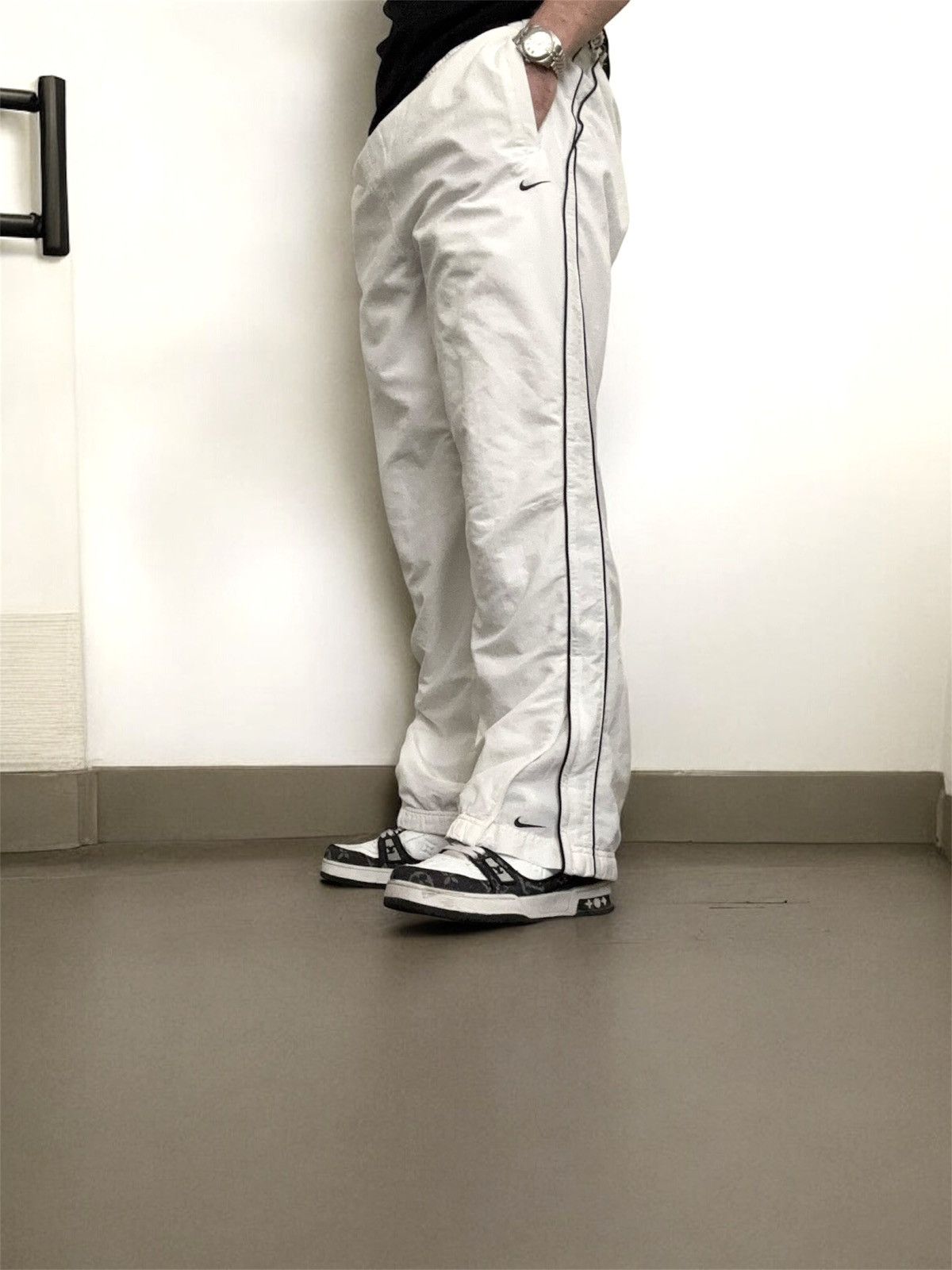 Nike Very Rare Vintage Nike Trackpants|Open Legl Y2K 2000er Style Size US 36 / EU 52 - 1 Thumbnail