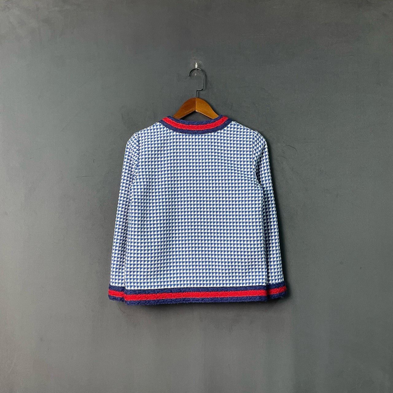 Gucci Gucci White and blue thousand-bird check pearl button cardi Size US S / EU 44-46 / 1 - 2 Thumbnail