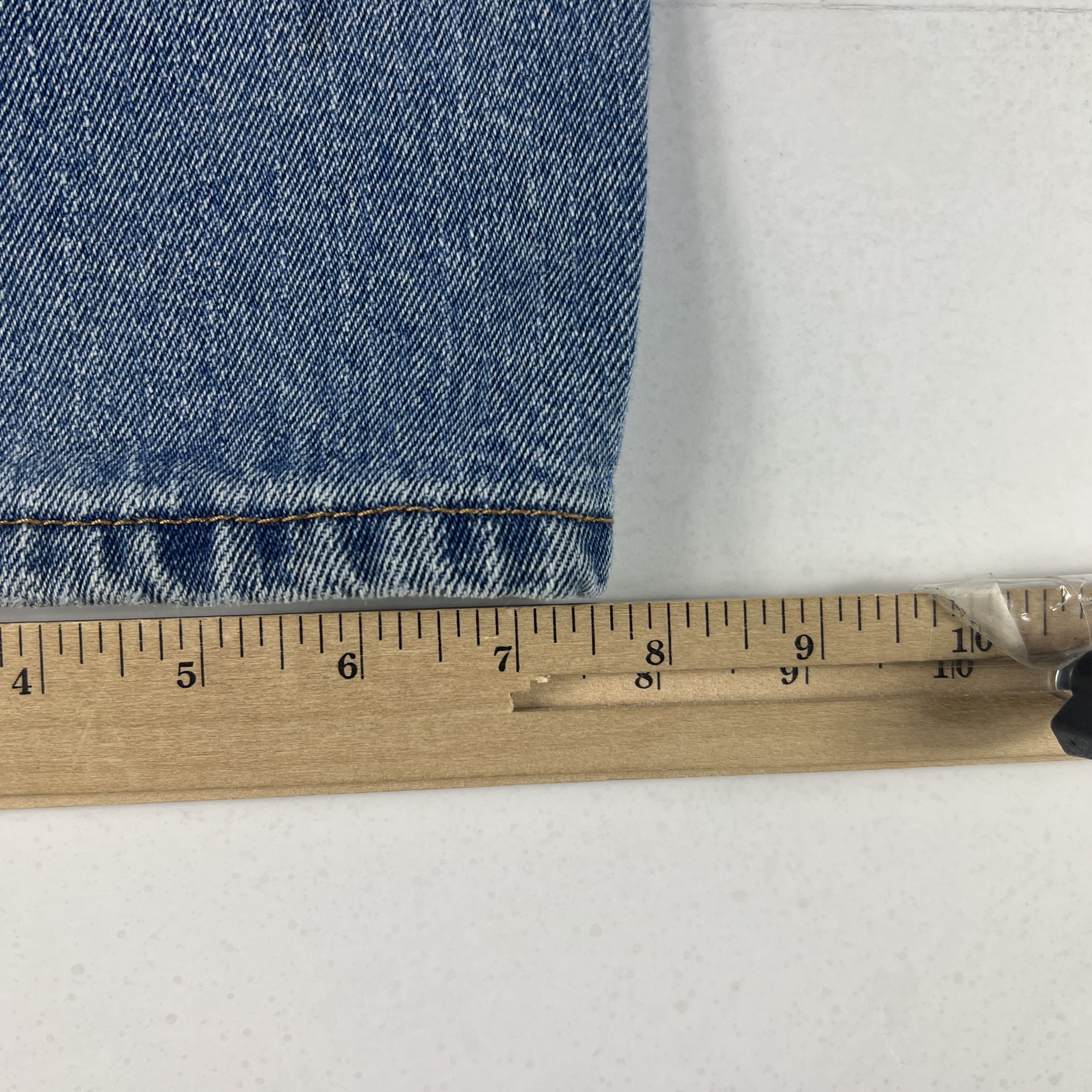 Levi's Levi's Jeans 550 Relaxed Straight Blue Faded Denim Size US 33 - 16 Thumbnail