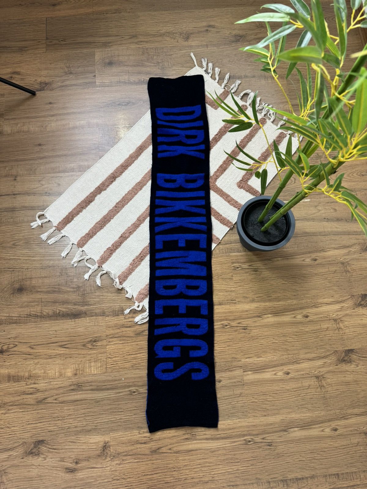 Dirk Bikkembergs VINTAGE DIRK BIKKEMBERGS WOOL DOUBLE-SIDED SCARF Size ONE SIZE - 2 Thumbnail