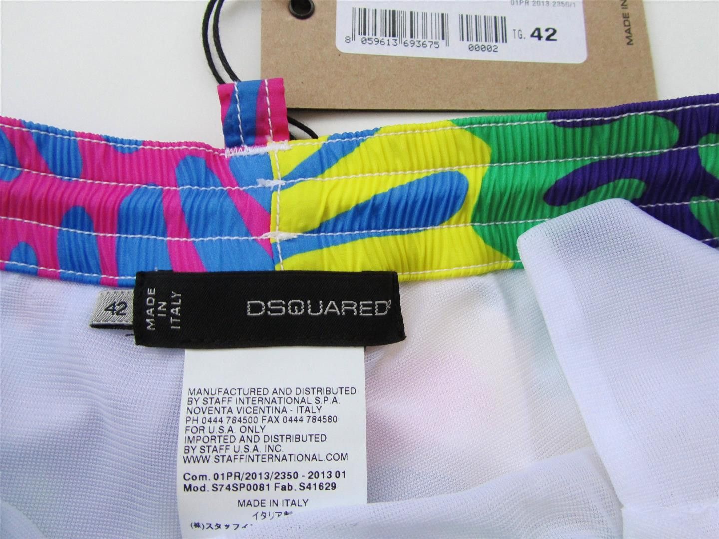 Dsquared2 DSquared2 Toucan Tropical Swim Shorts Loud Graphic Size US 26 / EU 42 - 8 Thumbnail