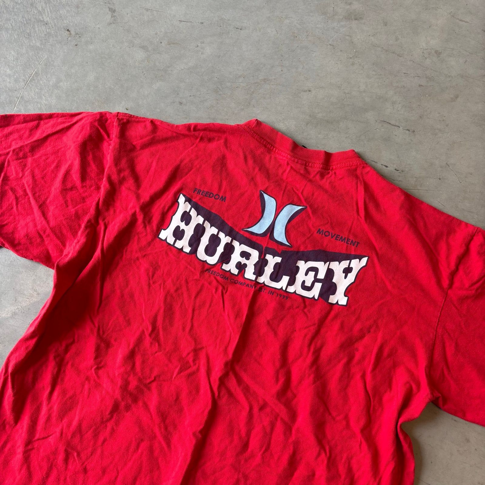 Hurley Vintage Red Hurley Skater T-shirt Size US XL / EU 56 / 4 - 3 Thumbnail
