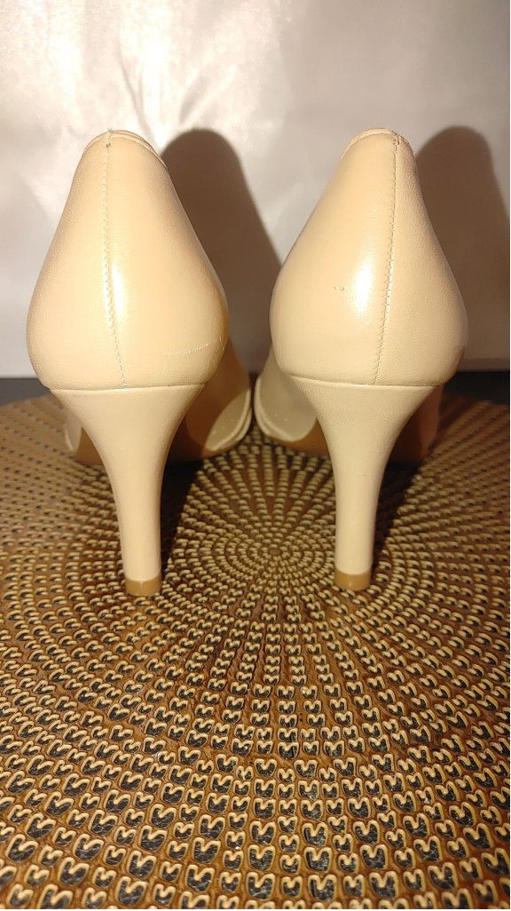 Nude Nurture Pixie Leather Peep Toe Heels Size 6M Size US 6 / IT 36 - 5 Thumbnail