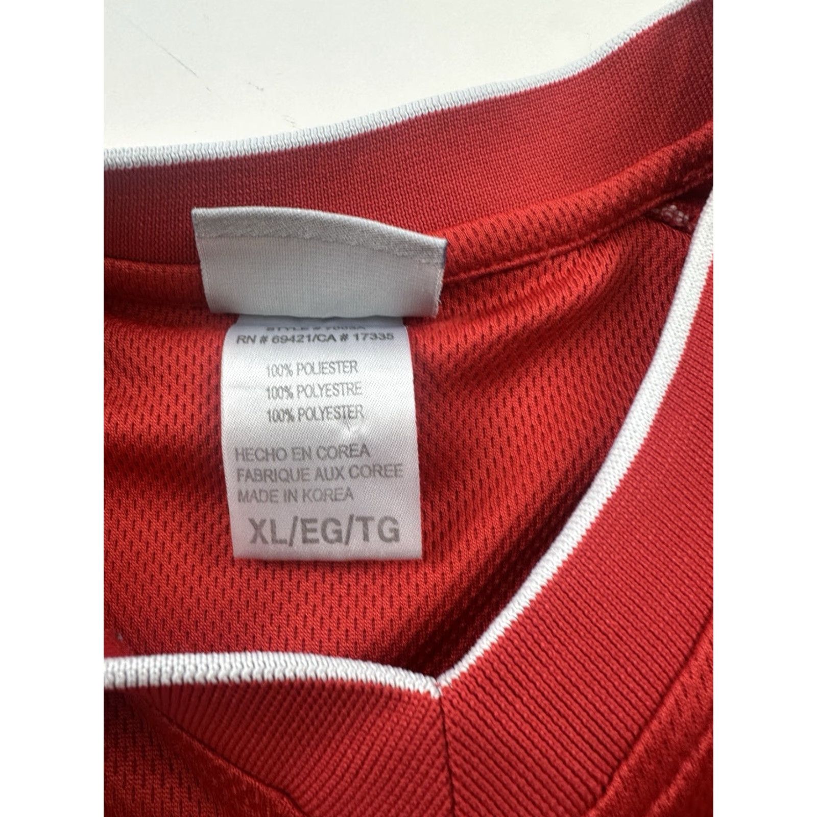 Reebok VINTAGE Reebok Jersey Shirt Mens XL Red Sleeveless NBA Casual Athletic Training Size US XL / EU 56 / 4 - 5 Thumbnail