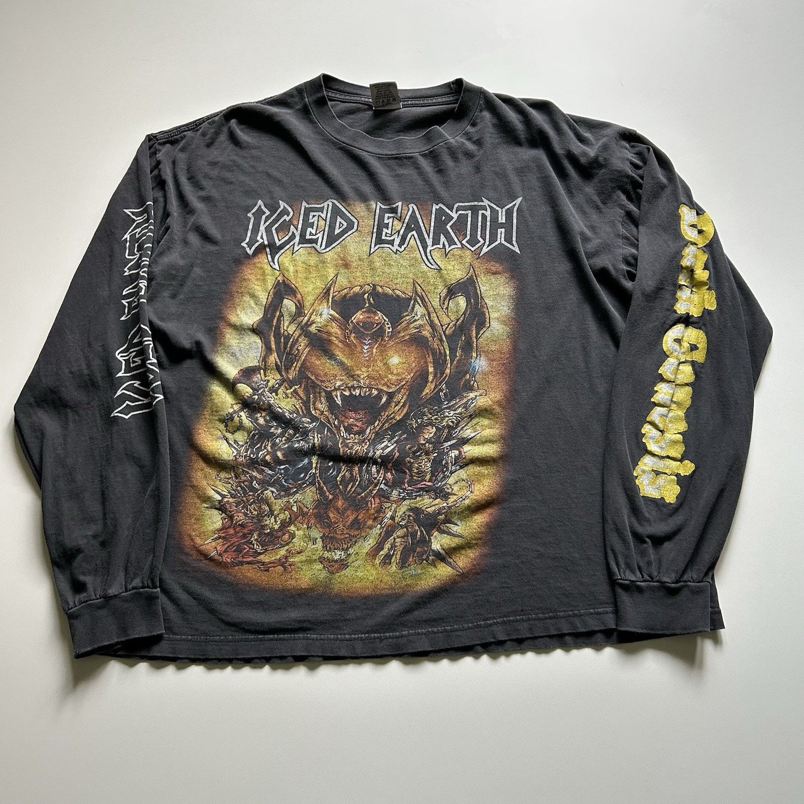 Band Tees Vintage Iced Earth T Shirt XL Boxy Long Sleeve Dark Genesis Size US XL / EU 56 / 4 - 1 Thumbnail