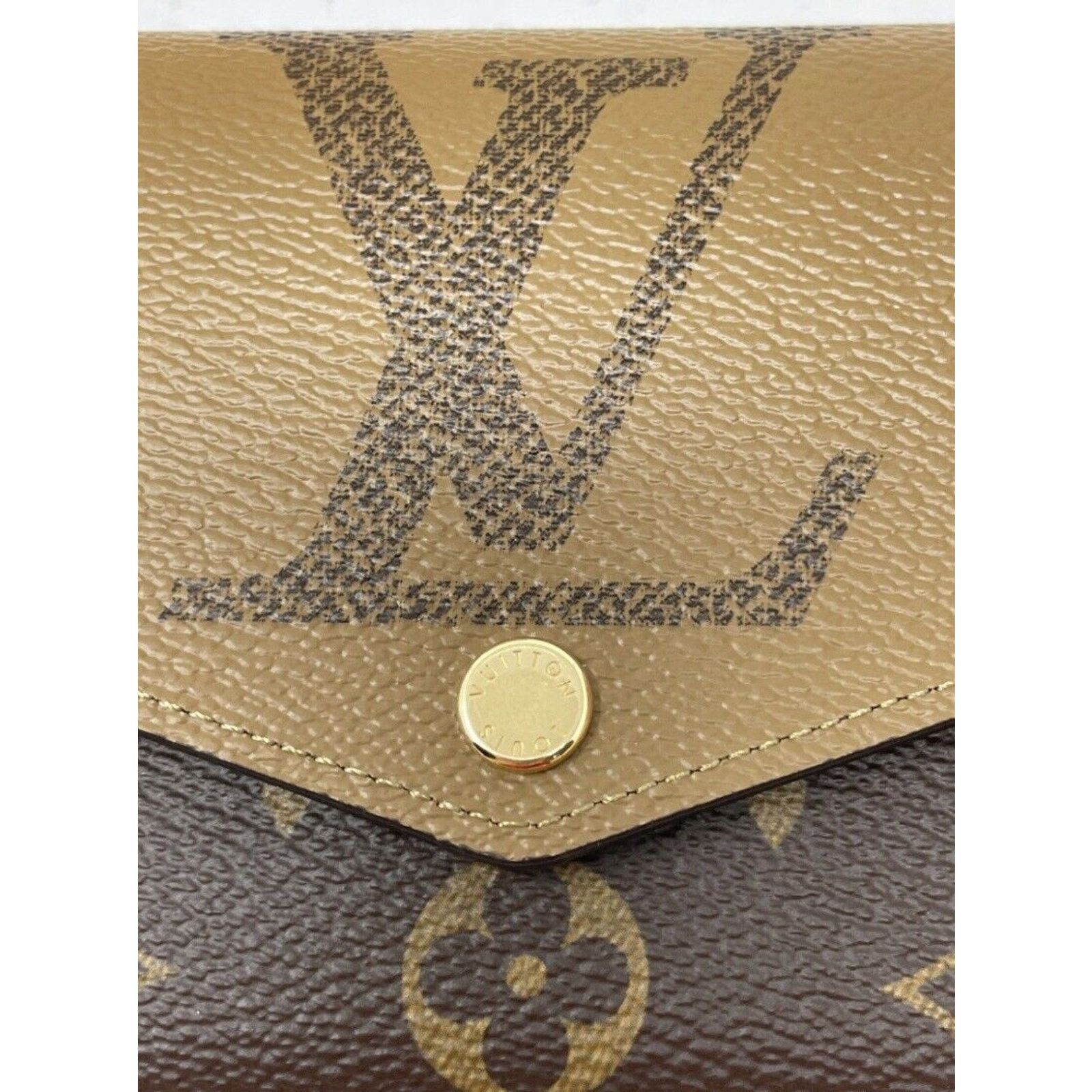 Louis Vuitton Louis Vuitton Giant Flower Monogram Reverse Sarah Wallet Size ONE SIZE - 8 Thumbnail