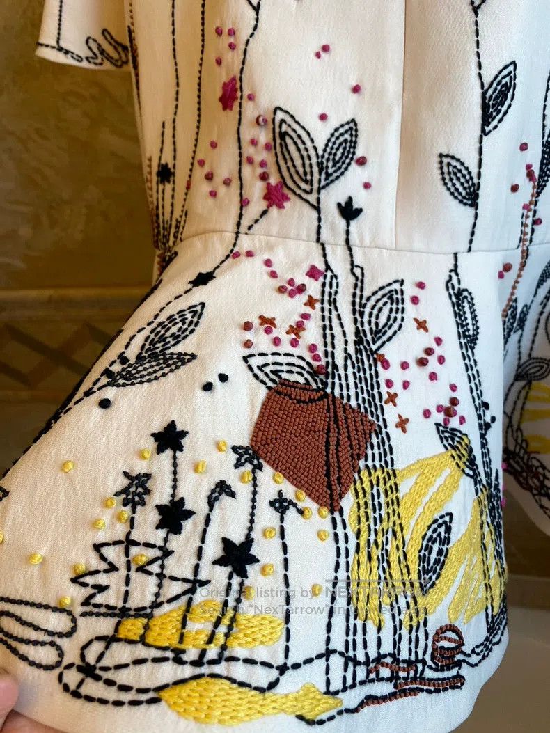 Valentino Valentino Embroidered studded beaded dress Size S / US 4 / IT 40 - 2 Thumbnail