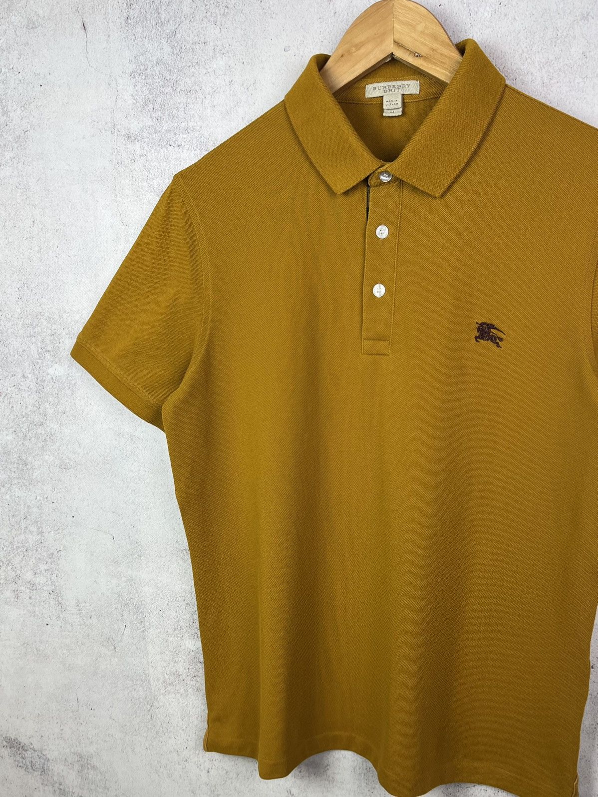 Burberry Vintage Burberry London Polo T-Shirt Rare Retro Hype Y2K 90s Size US S / EU 44-46 / 1 - 1 Thumbnail