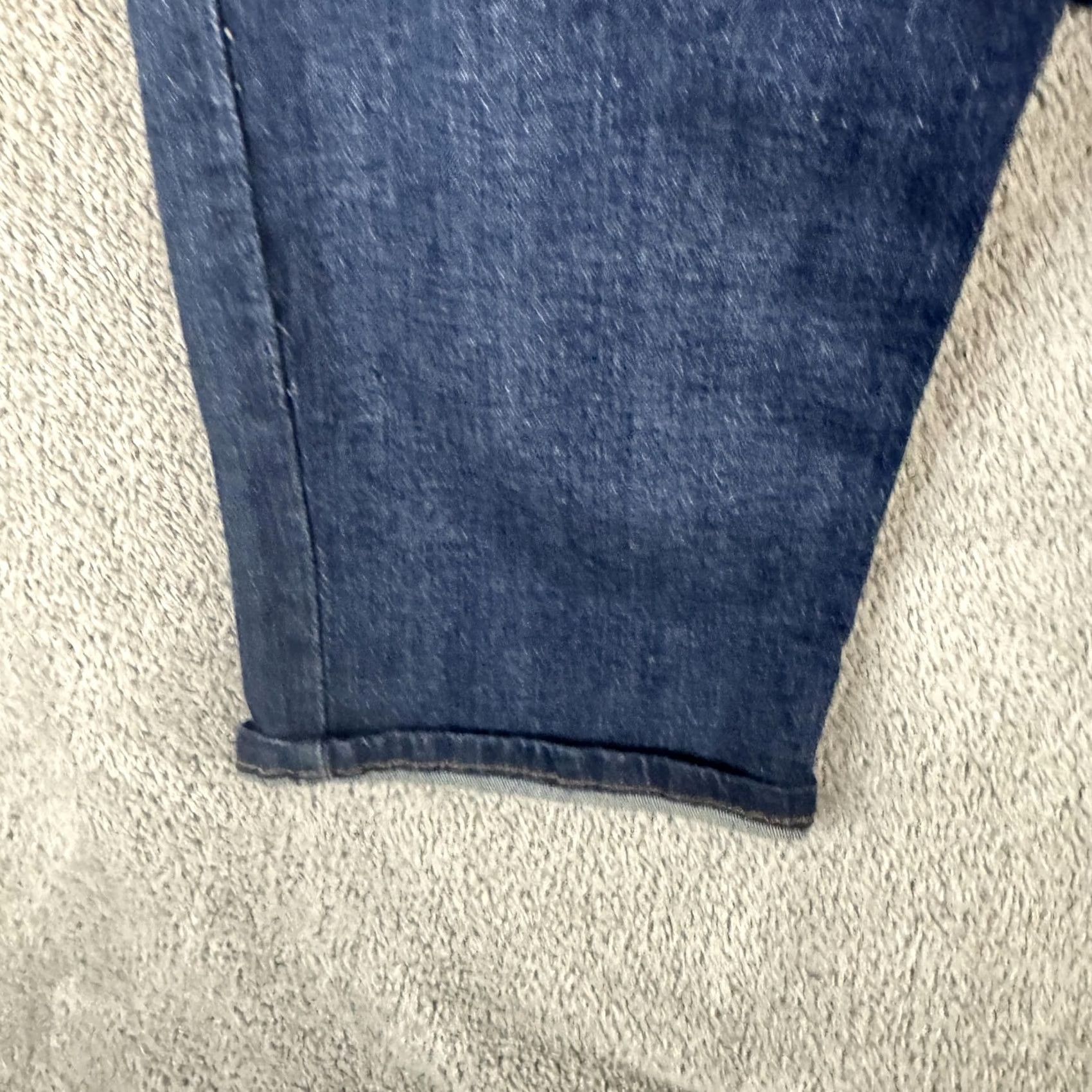 Levi's Levi's 541 Jeans Mens 42x32 Blue Athletic Tapered Denim Medium Wash Casual Pants Size US 42 / EU 58 - 4 Thumbnail
