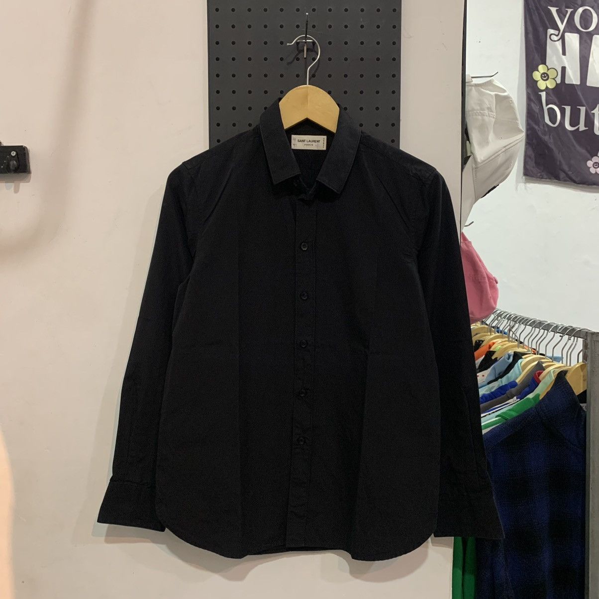 Saint Laurent Paris SAINT LAURENT Paris Uniform black button shirt Size US M / EU 48-50 / 2 - 1 Thumbnail