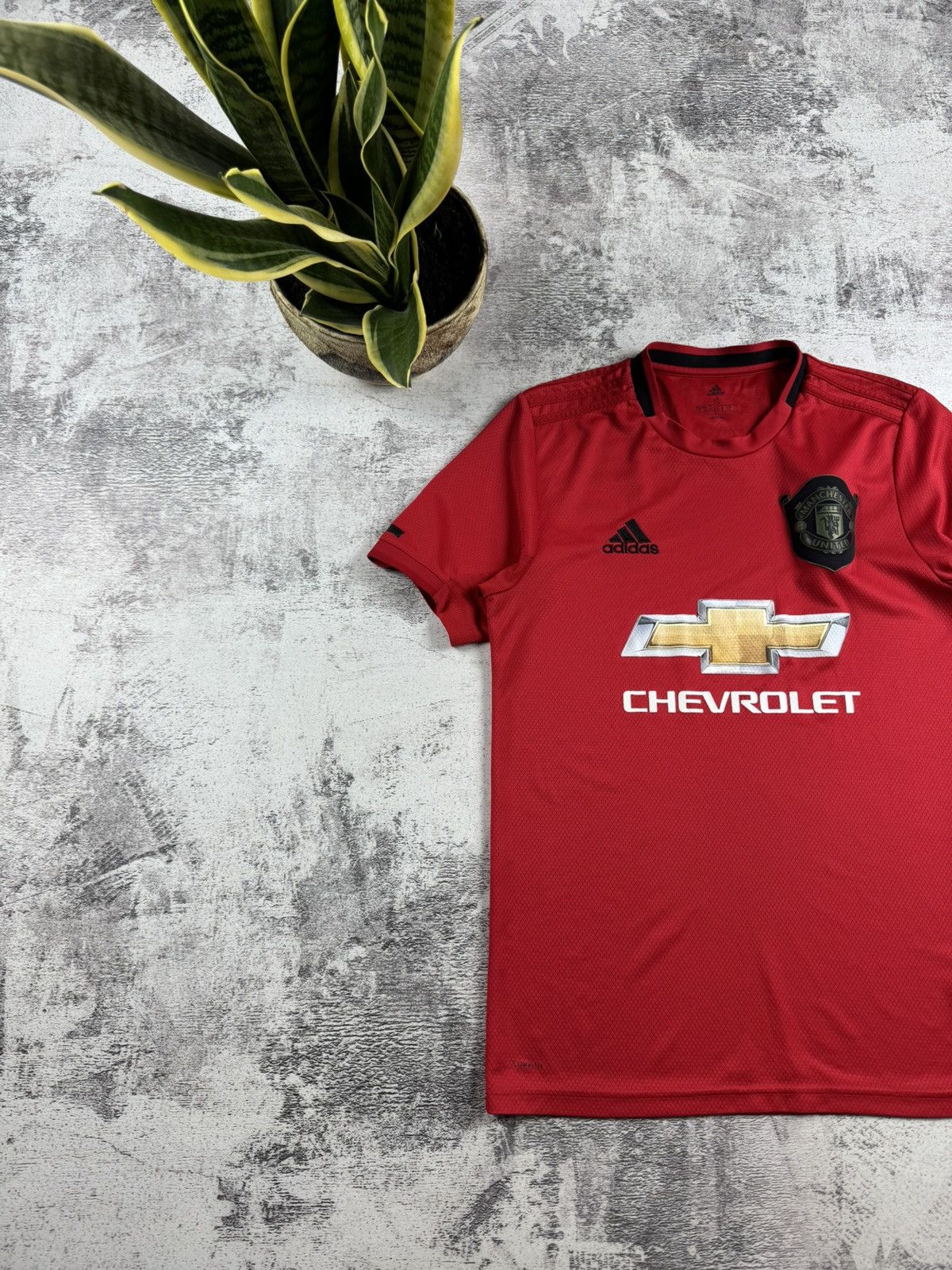 Adidas Vintage Manchester United 2019/2020 Red Soccer Football T Shirt Jersey Kit Size US S / EU 44-46 / 1 - 2 Thumbnail