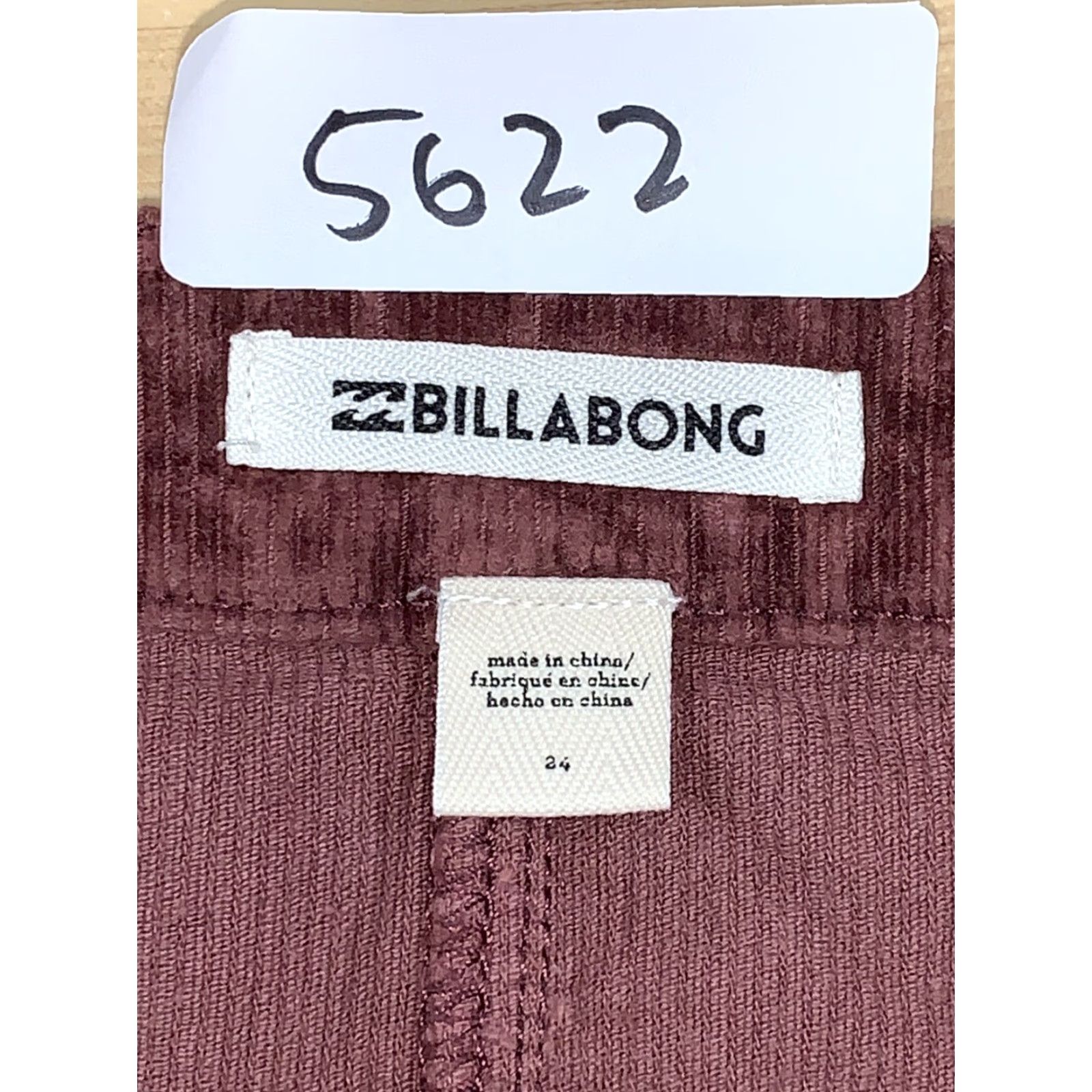 Billabong Billabong Womens Skirt Corduroy Maroon Size 24 Mini Beach Casual Short Regular Red Womens Billabong Skirt 24 Dec 2022 Size 42" / US 20 - 3 Thumbnail