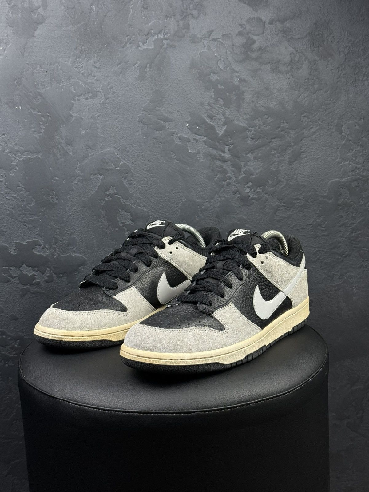 2008 Nike SB Dunk Low CL Black Neutral Grey Sail