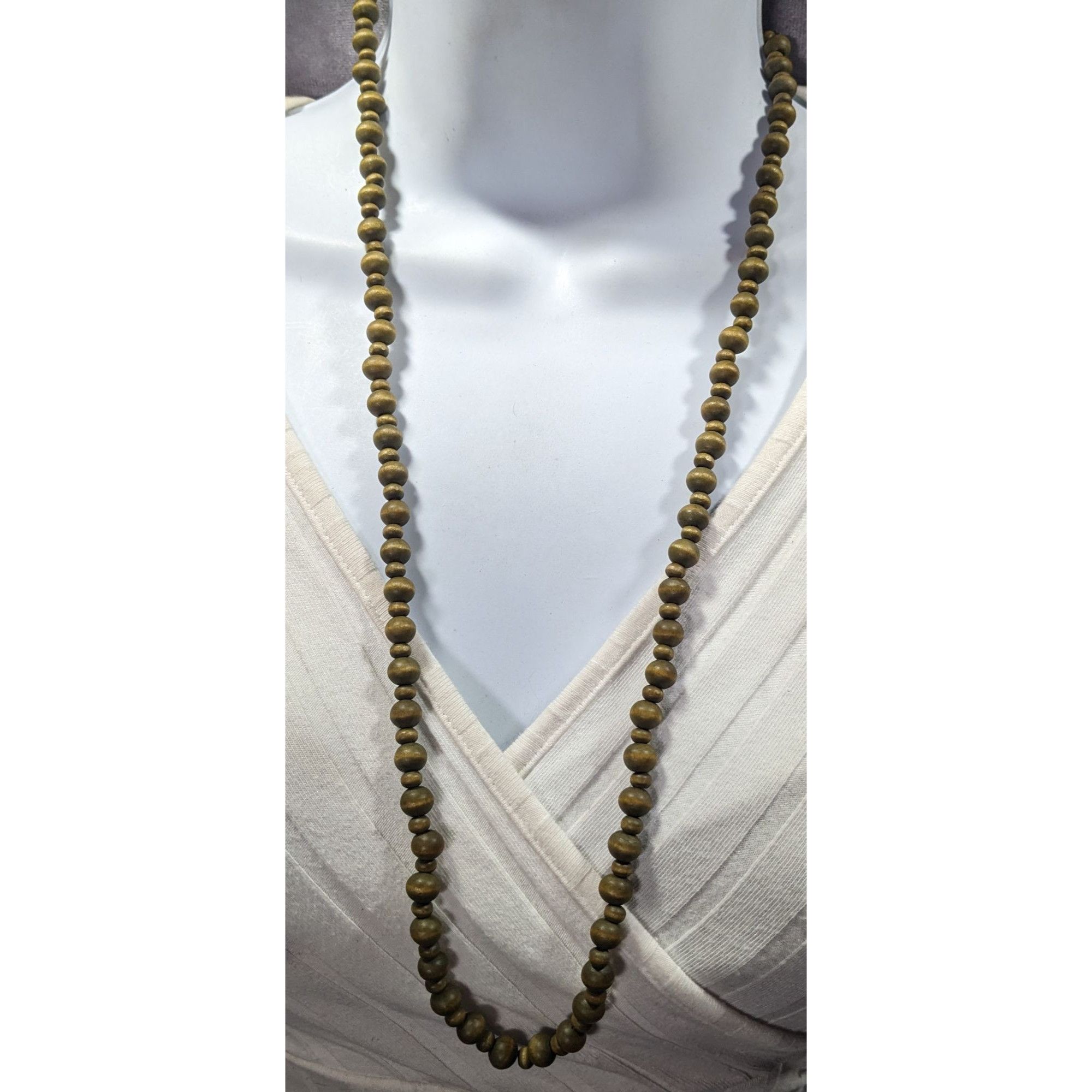 Other Retro Hippie Green Dyed Wood Beaded Necklace Size ONE SIZE - 5 Thumbnail