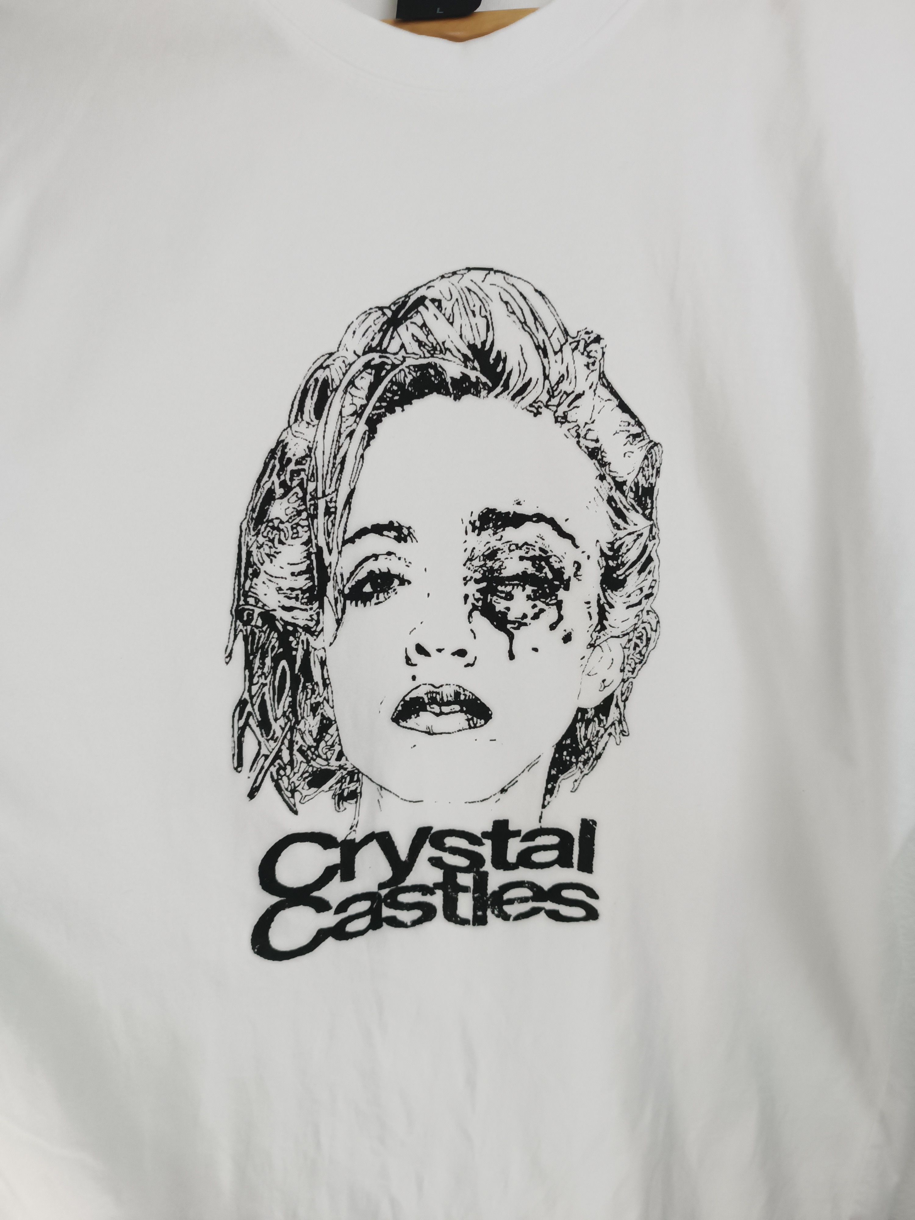 Band Tees VINTAGE CRYSTAL CASTLES MADONNA TEE ALICE ELECTRO PUNK Size US L / EU 52-54 / 3 - 10 Thumbnail