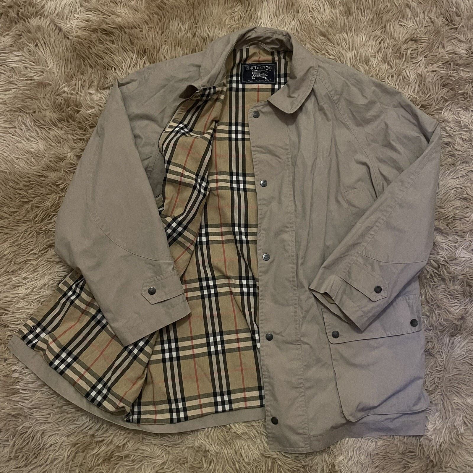 Burberry vintage burberry winter jacket nova check cotton MADE in UK Size US XL / EU 56 / 4 - 1 Thumbnail
