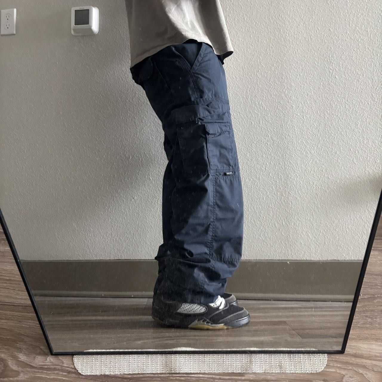 Vintage Crazy Vintage Y2K/2000s Navy Blue Workwear Streetwear Cargo Pants! 30x32 Size US 30 / EU 46 - 2 Thumbnail