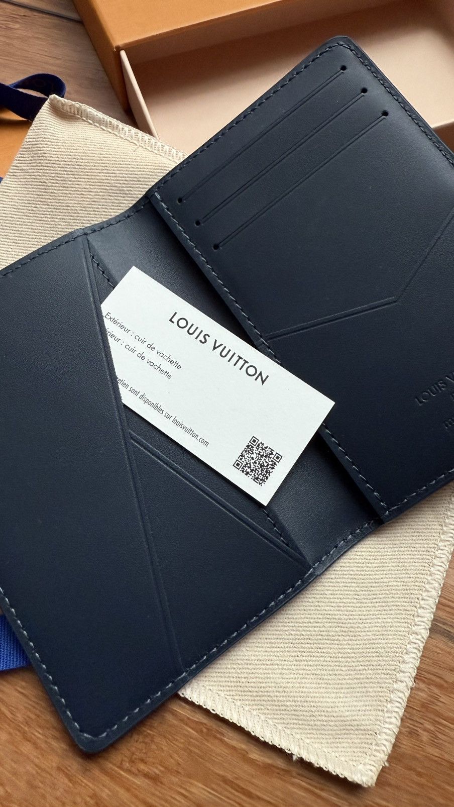 Louis Vuitton Louis Vuitton Pocket Organizer Shadow Navy Blue Size ONE SIZE - 4 Thumbnail