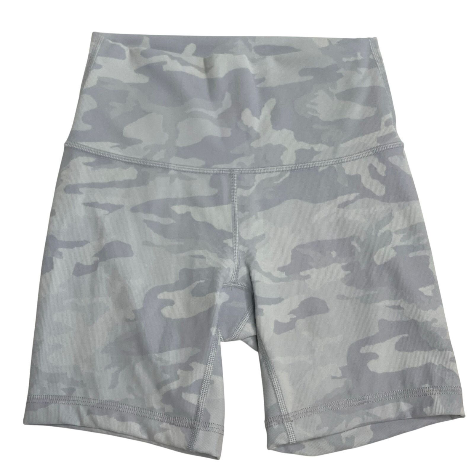 Lululemon Lululemon Wunder Train Short 6" Size 4 Size 27" / US 4 / IT 40 - 1 Thumbnail