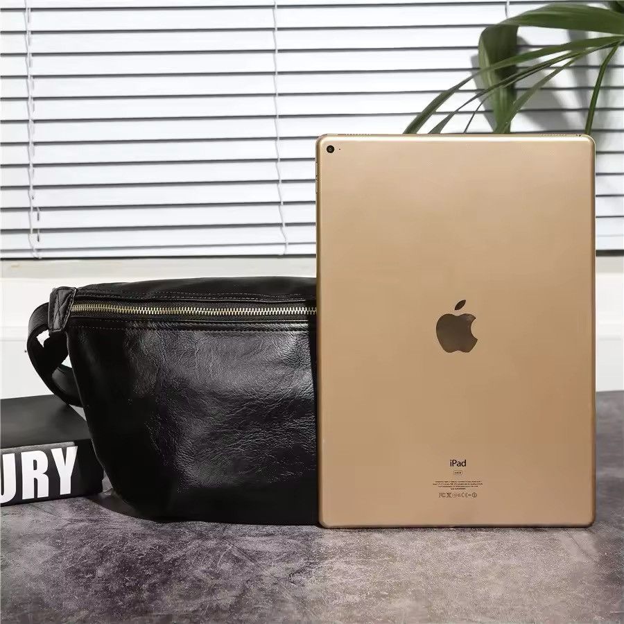 Leather Sling Chest Bag Size ONE SIZE - 2 Thumbnail